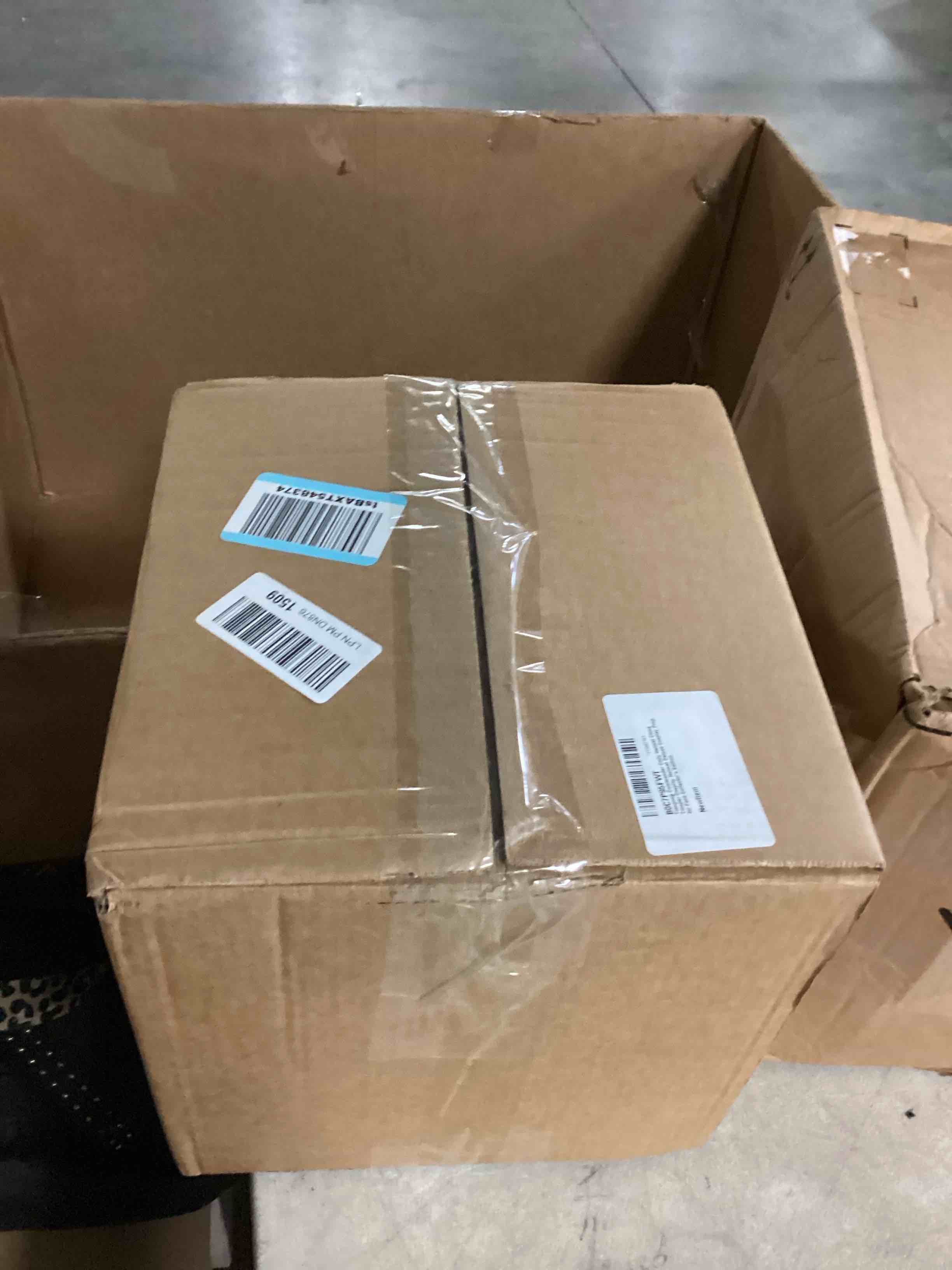 https://s3.amazonaws.com/lotting-images-prod/bidfta/YEL6721251_1736357752737.jpeg