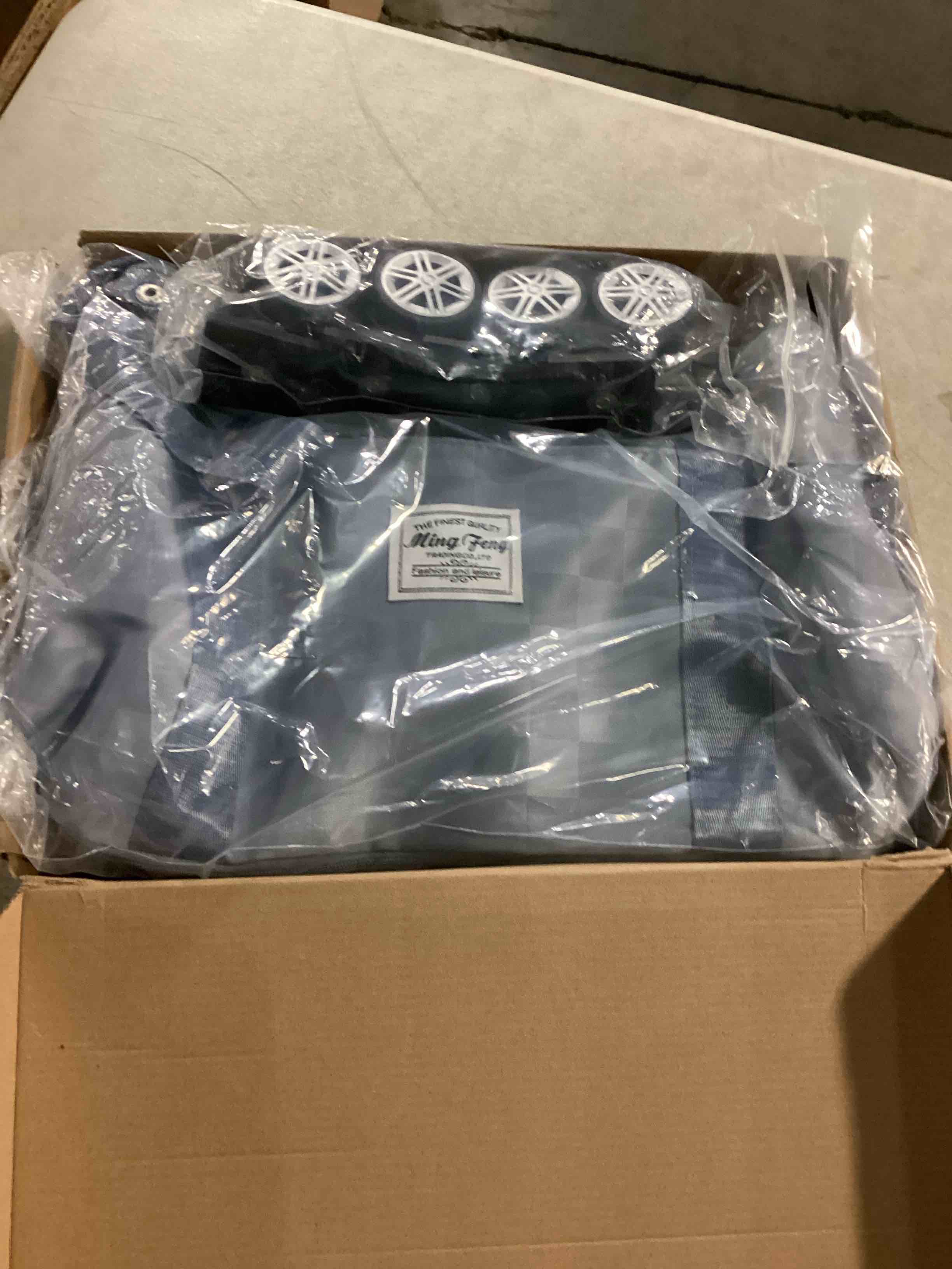 https://s3.amazonaws.com/lotting-images-prod/bidfta/YEL6721329_1736428954117.jpeg