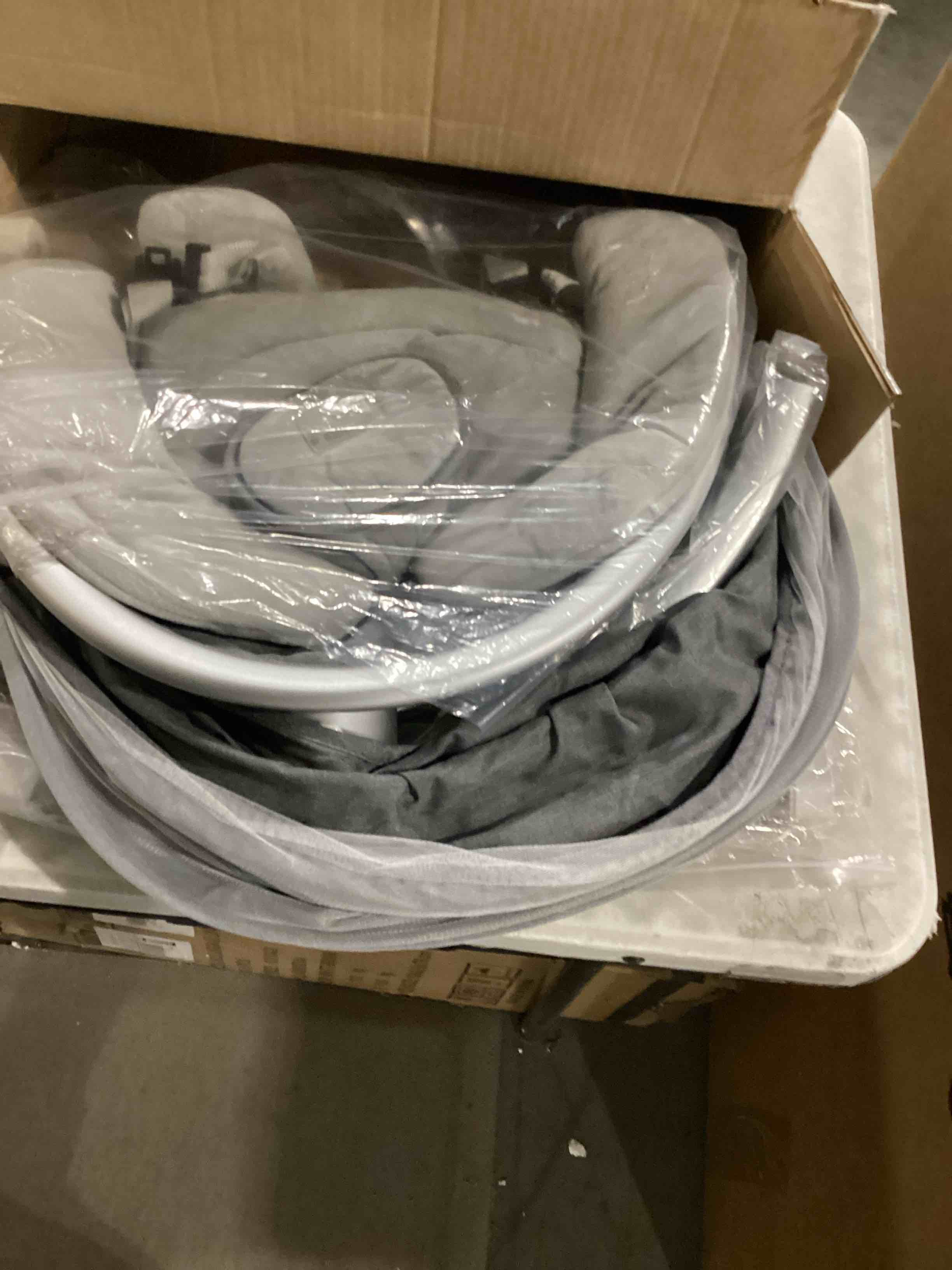https://s3.amazonaws.com/lotting-images-prod/bidfta/YEL6722049_1732203785599.jpeg