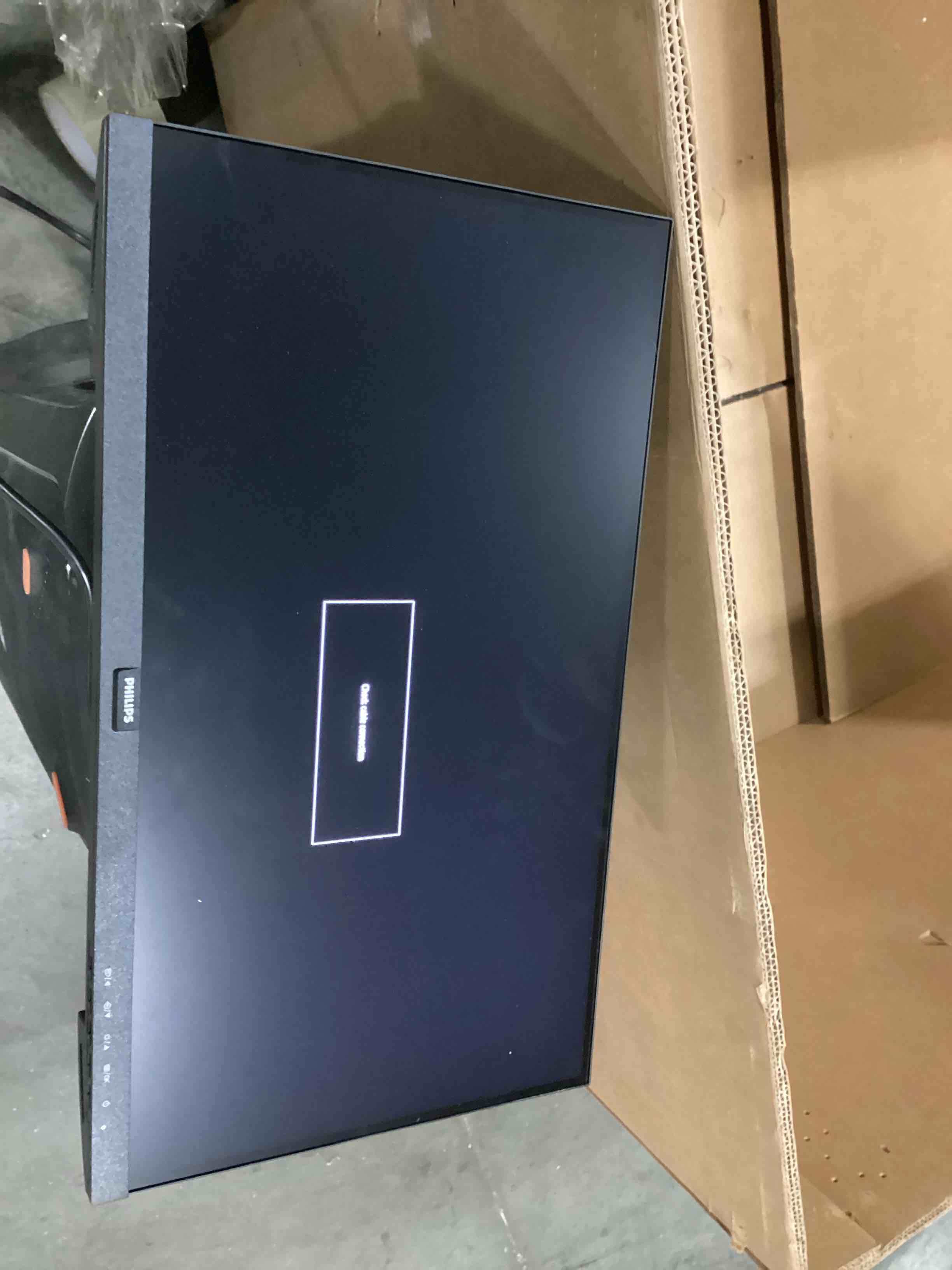 https://s3.amazonaws.com/lotting-images-prod/bidfta/YEL6722186_1732291234159.jpeg