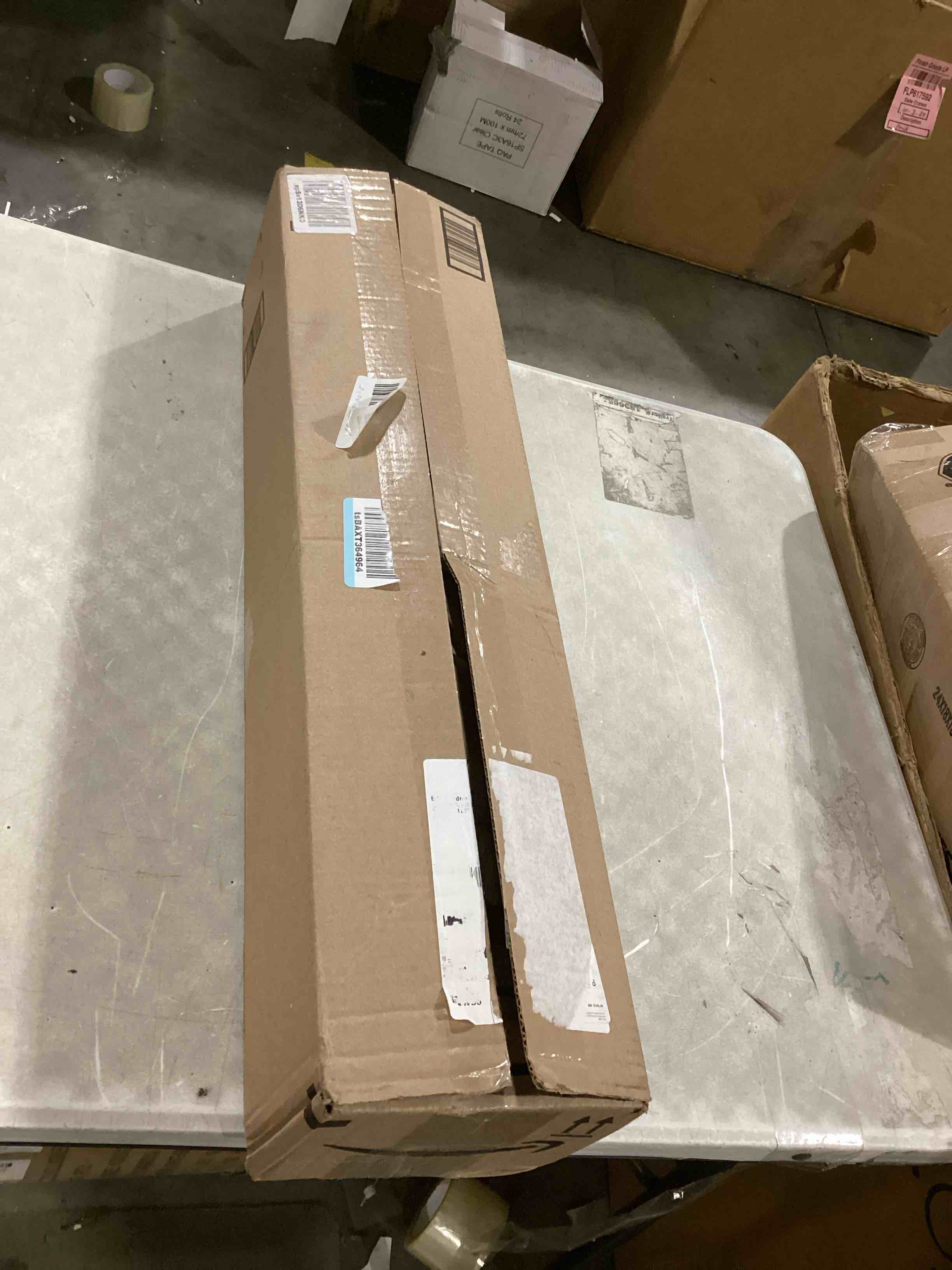 https://s3.amazonaws.com/lotting-images-prod/bidfta/YEL6722635_1733169696956.jpeg