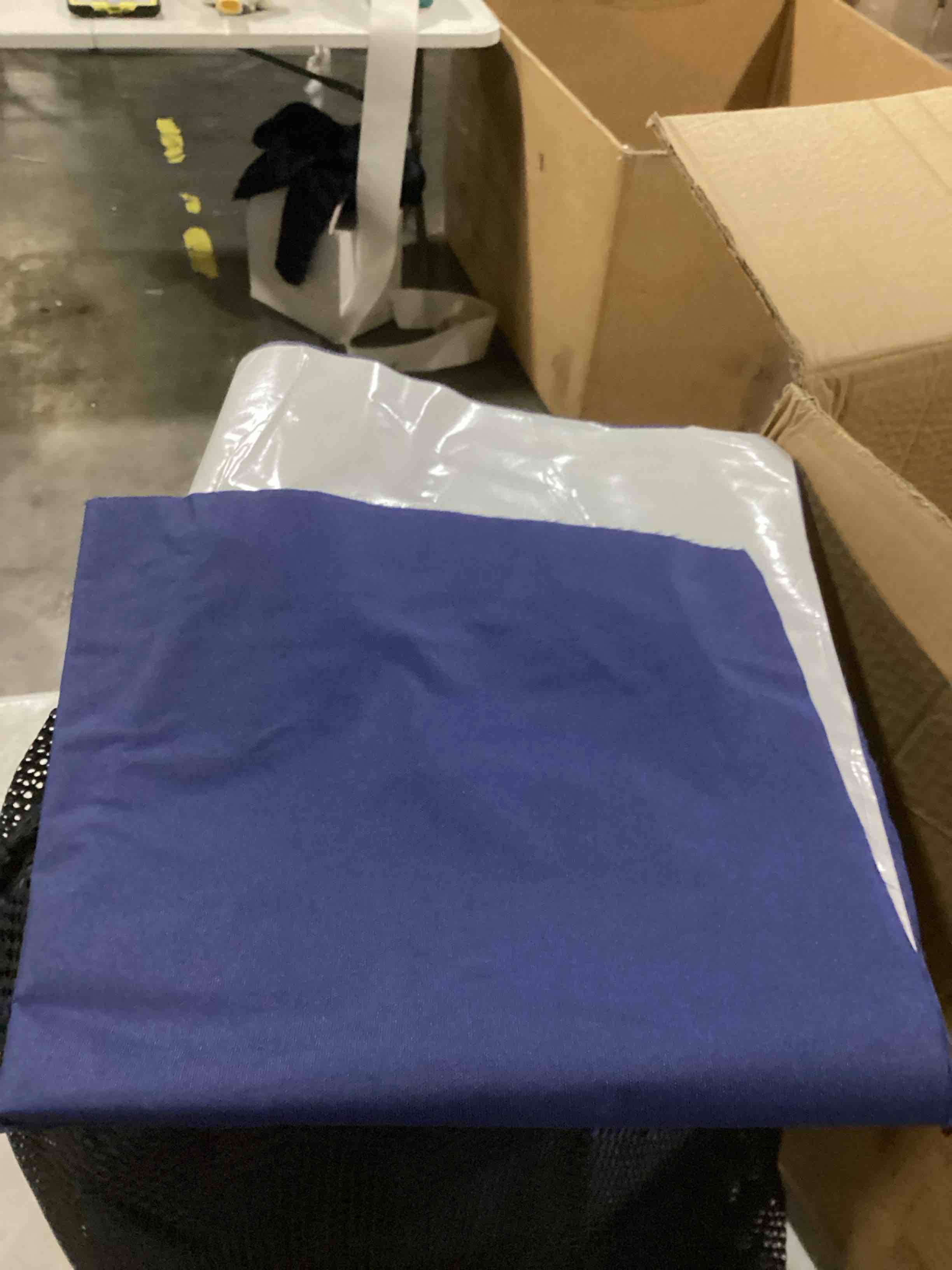 https://s3.amazonaws.com/lotting-images-prod/bidfta/YEL6722659_1733230954850.jpeg