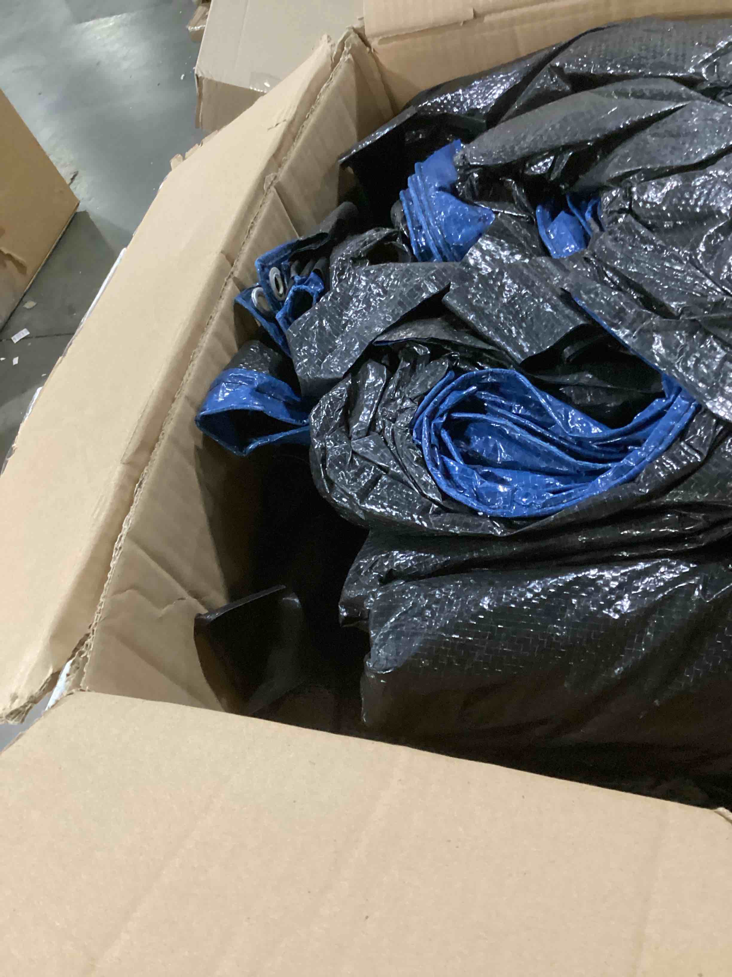 https://s3.amazonaws.com/lotting-images-prod/bidfta/YEL6722689_1733236683849.jpeg