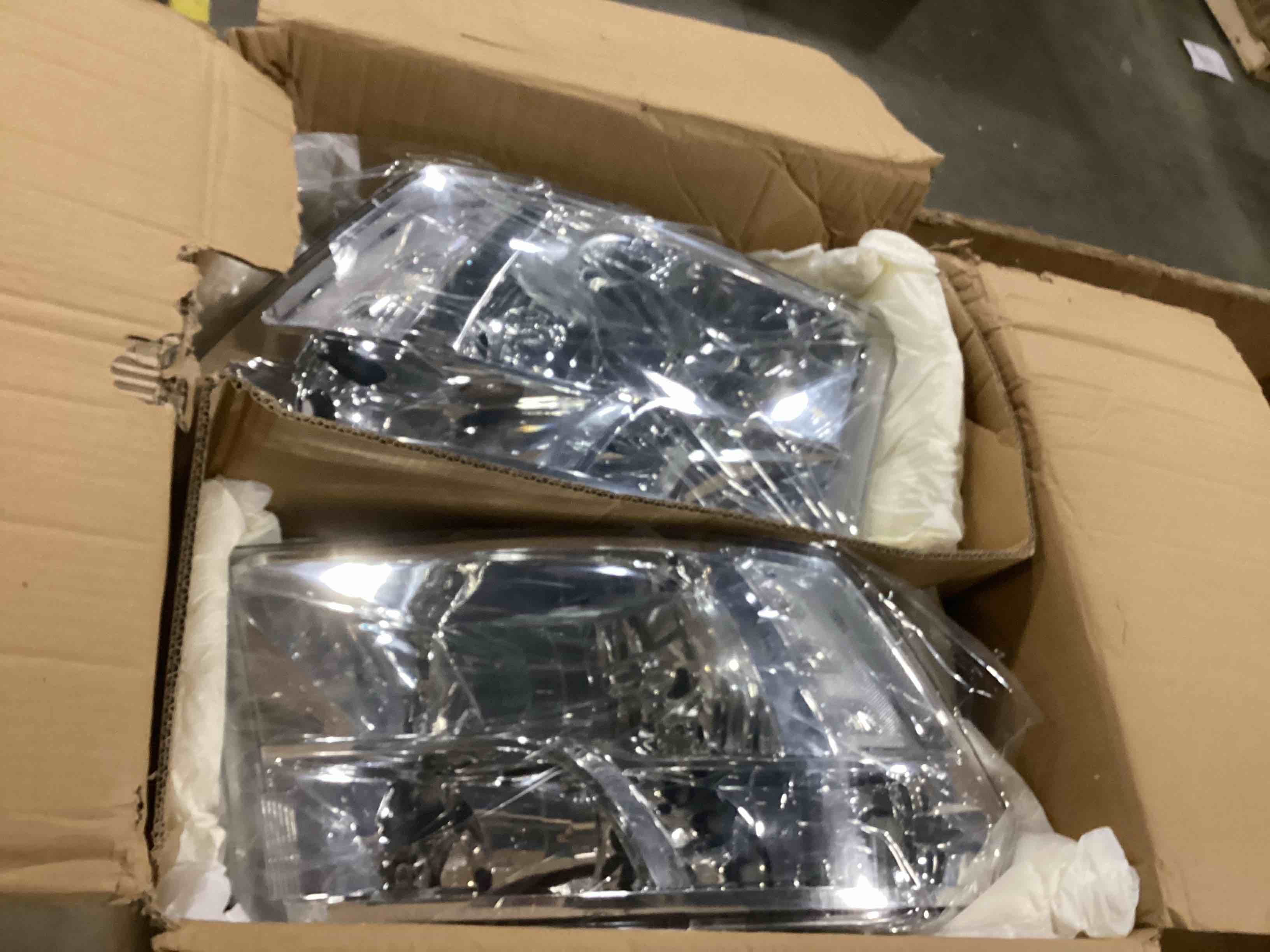 https://s3.amazonaws.com/lotting-images-prod/bidfta/YEL6722932_1733420760406.jpeg