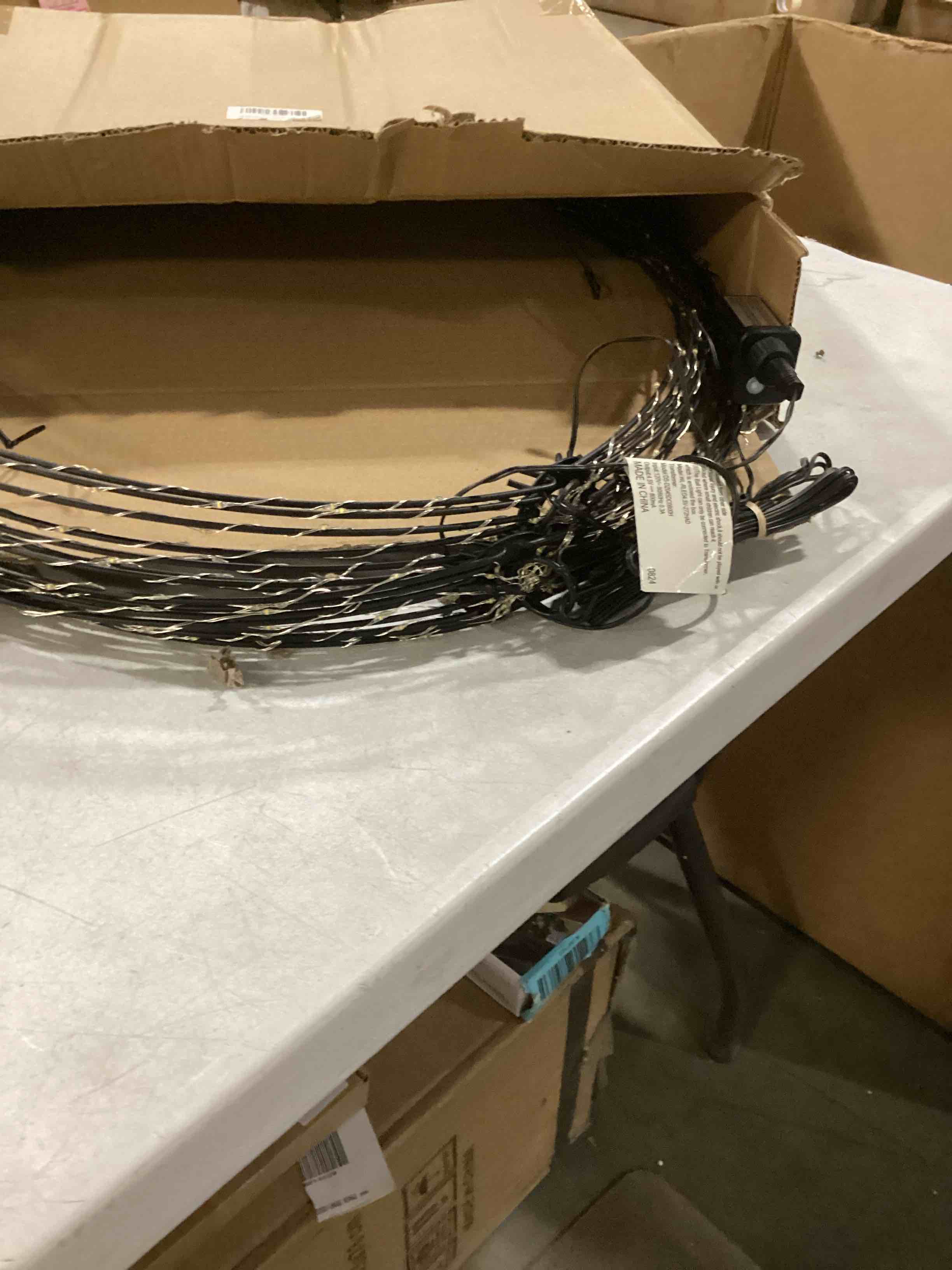 https://s3.amazonaws.com/lotting-images-prod/bidfta/YEL6722952_1733423442111.jpeg
