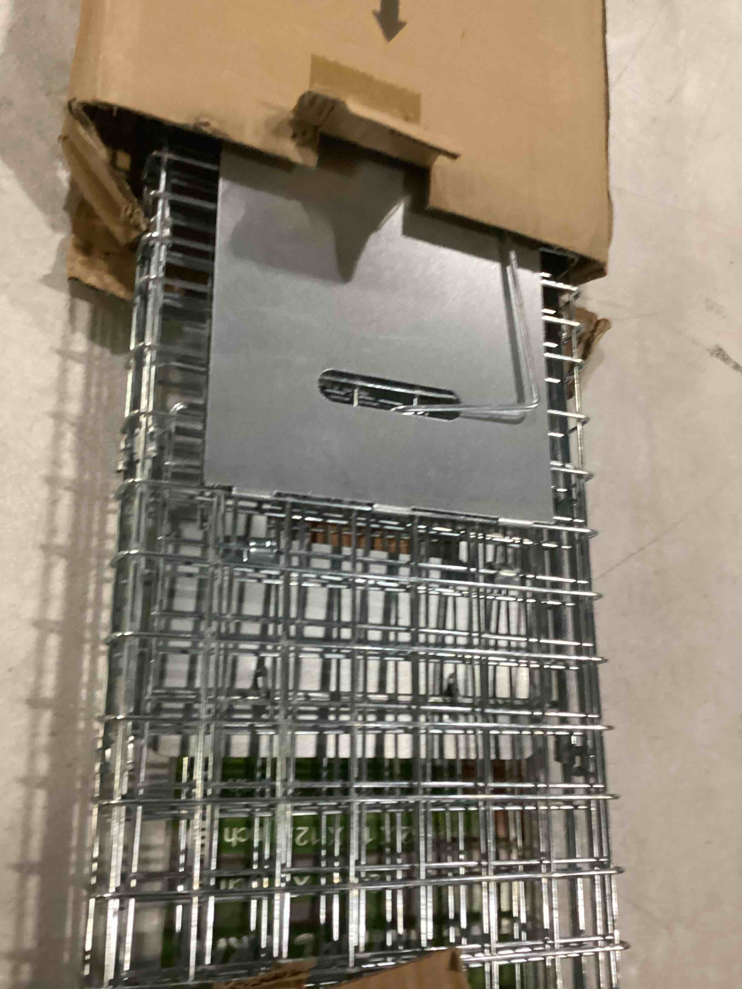 https://s3.amazonaws.com/lotting-images-prod/bidfta/YEL6723116_1733515727590.jpeg
