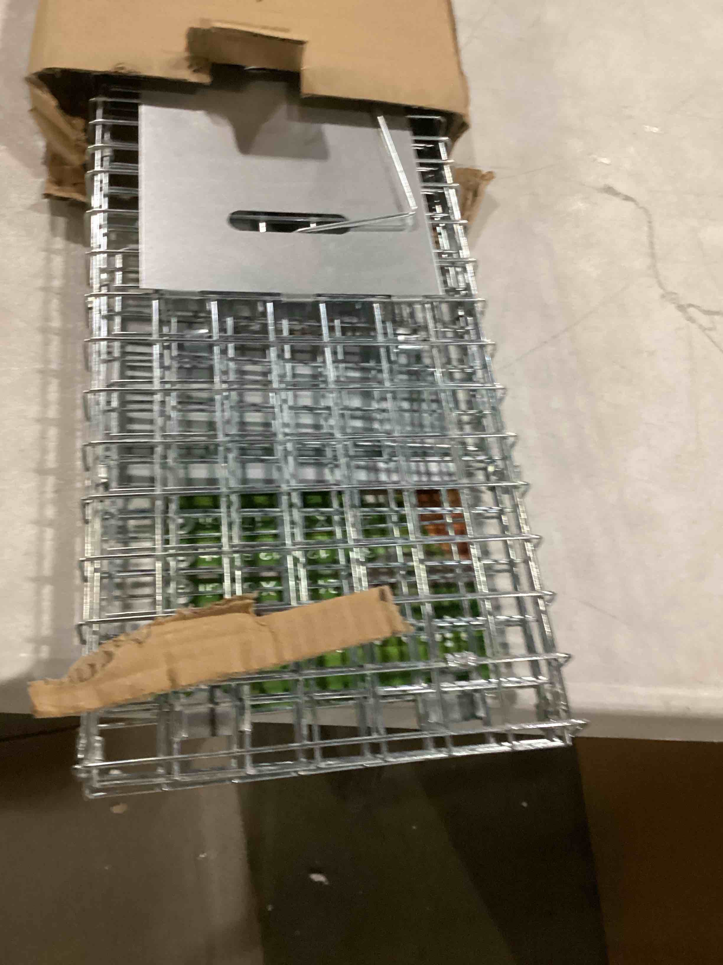 https://s3.amazonaws.com/lotting-images-prod/bidfta/YEL6723116_1733515730326.jpeg