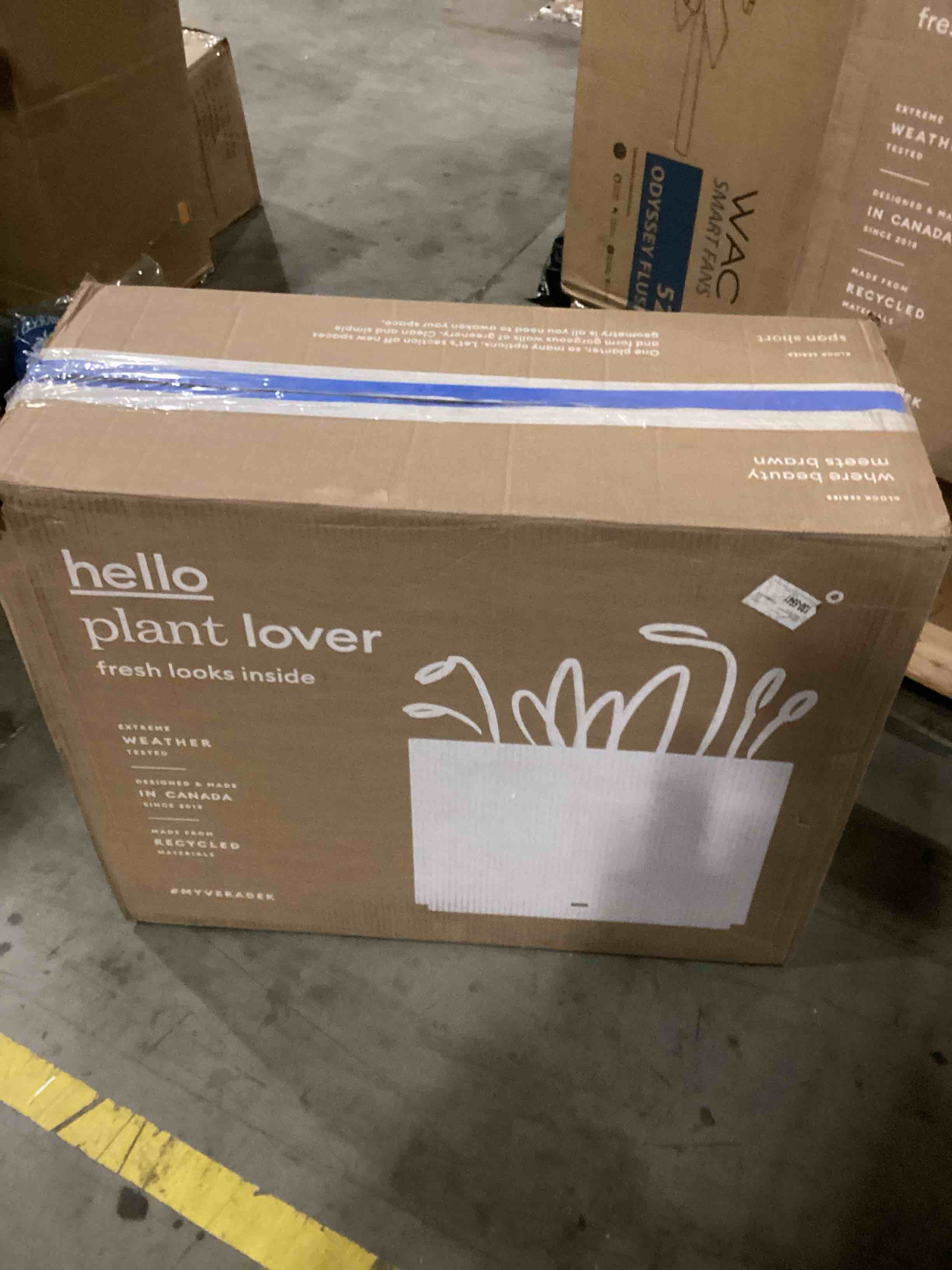 https://s3.amazonaws.com/lotting-images-prod/bidfta/YEL6723252_1733862047832.jpeg