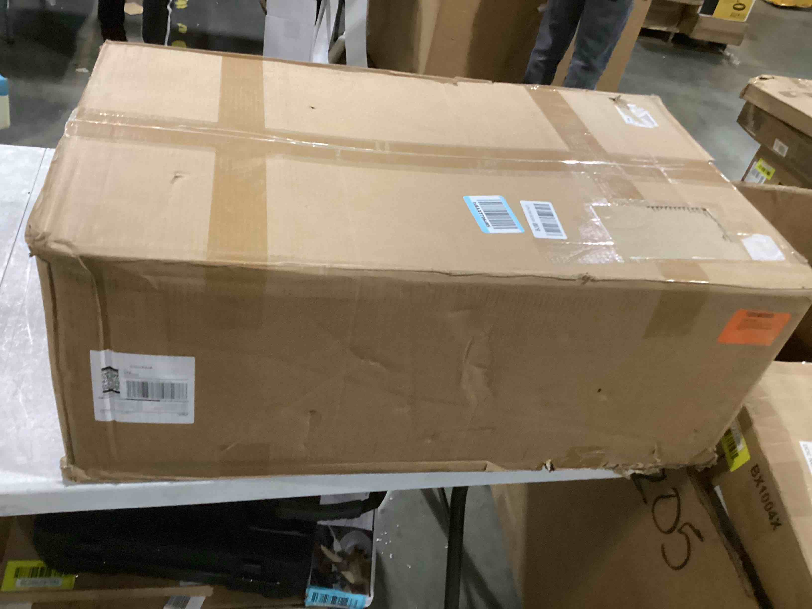 https://s3.amazonaws.com/lotting-images-prod/bidfta/YEL6723357_1733948344704.jpeg