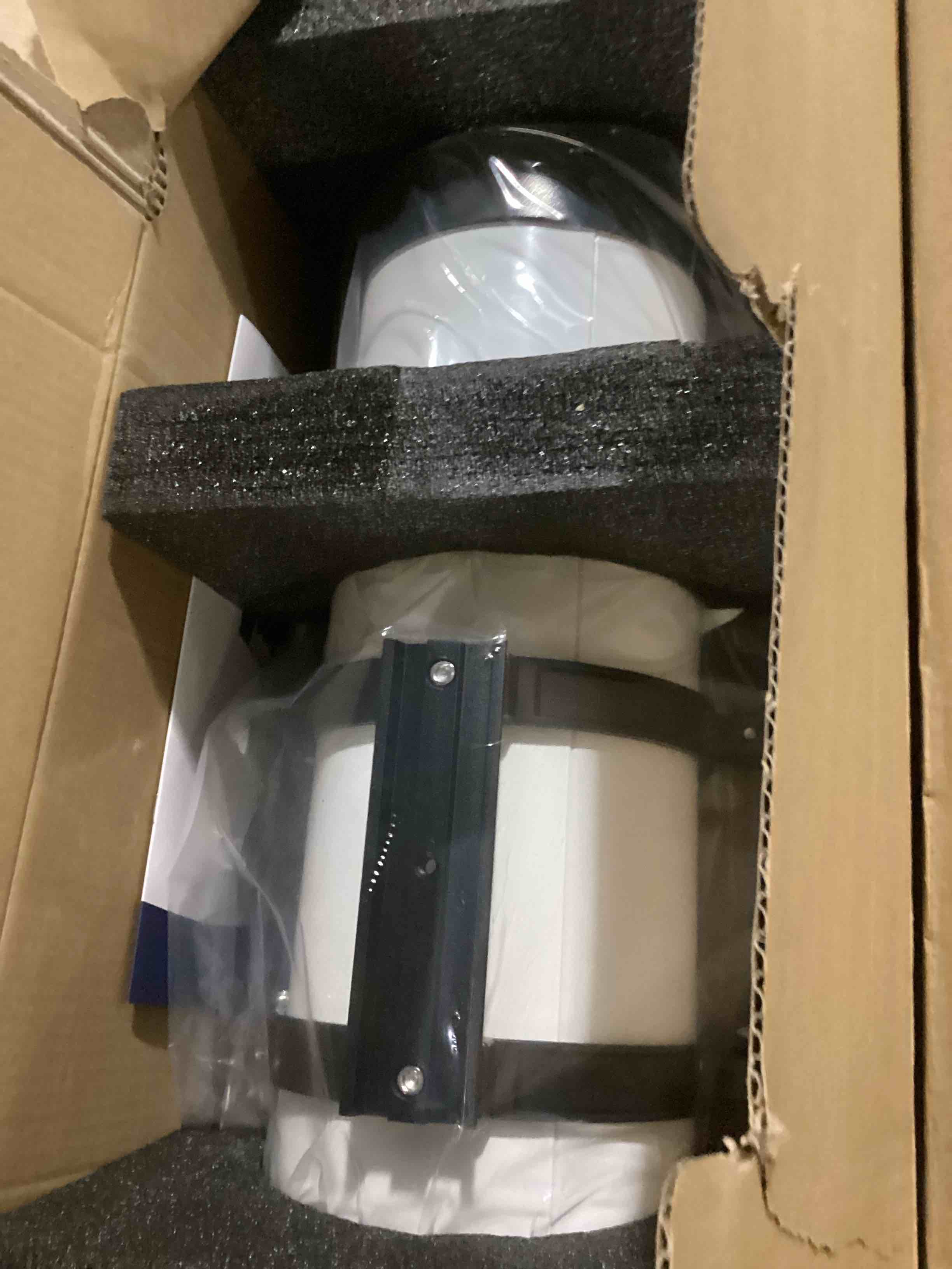 https://s3.amazonaws.com/lotting-images-prod/bidfta/YEL6723357_1733948399934.jpeg
