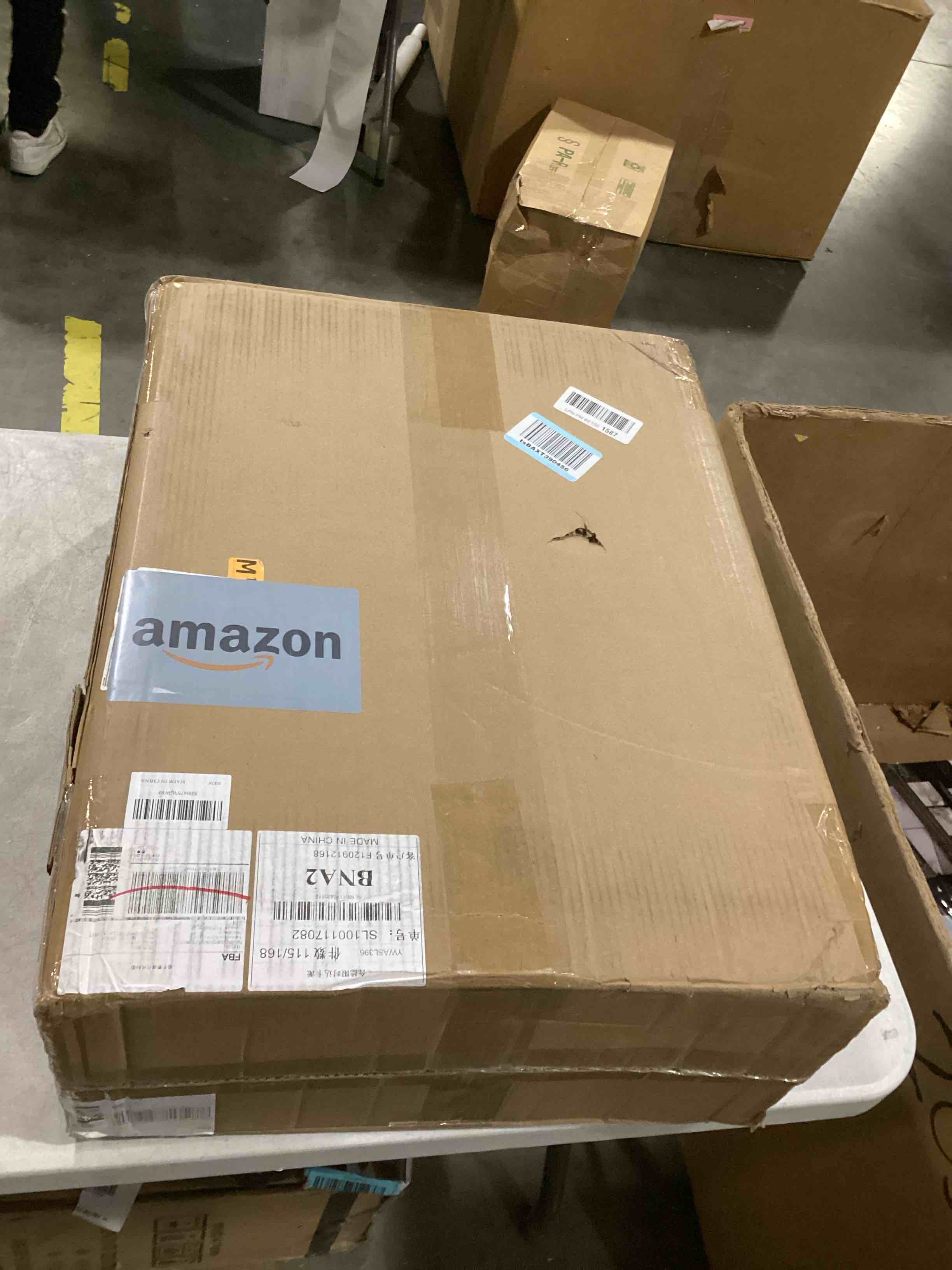 https://s3.amazonaws.com/lotting-images-prod/bidfta/YEL6723378_1734007630316.jpeg