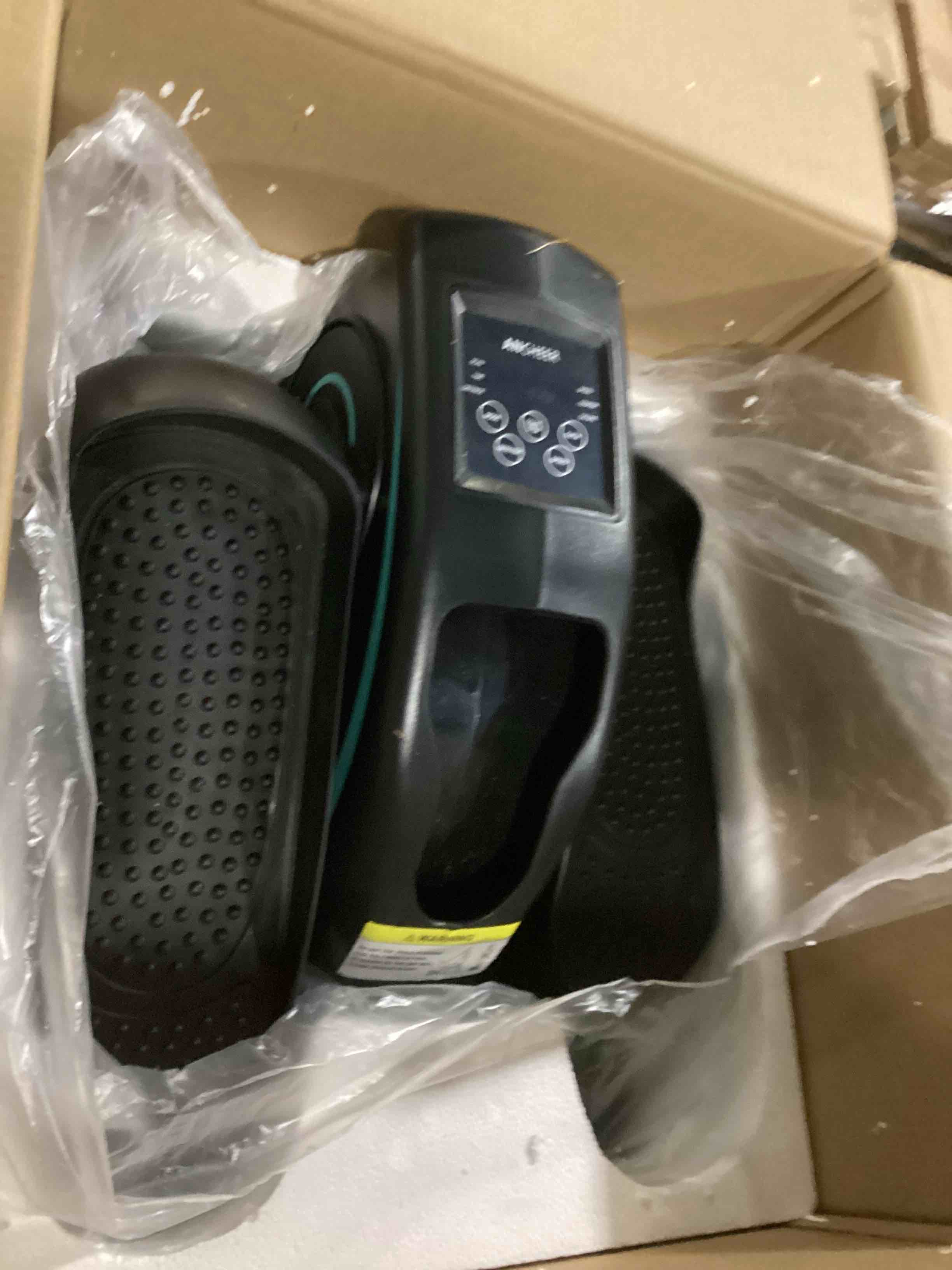 https://s3.amazonaws.com/lotting-images-prod/bidfta/YEL6723400_1734010926895.jpeg