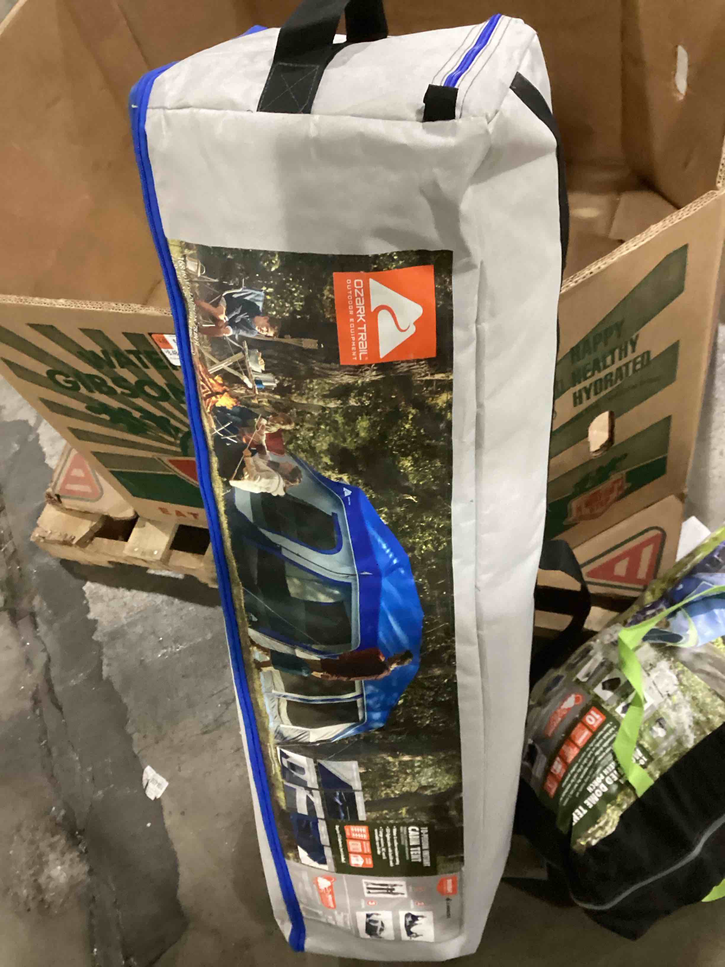 https://s3.amazonaws.com/lotting-images-prod/bidfta/YEL6723443_1735050436482.jpeg