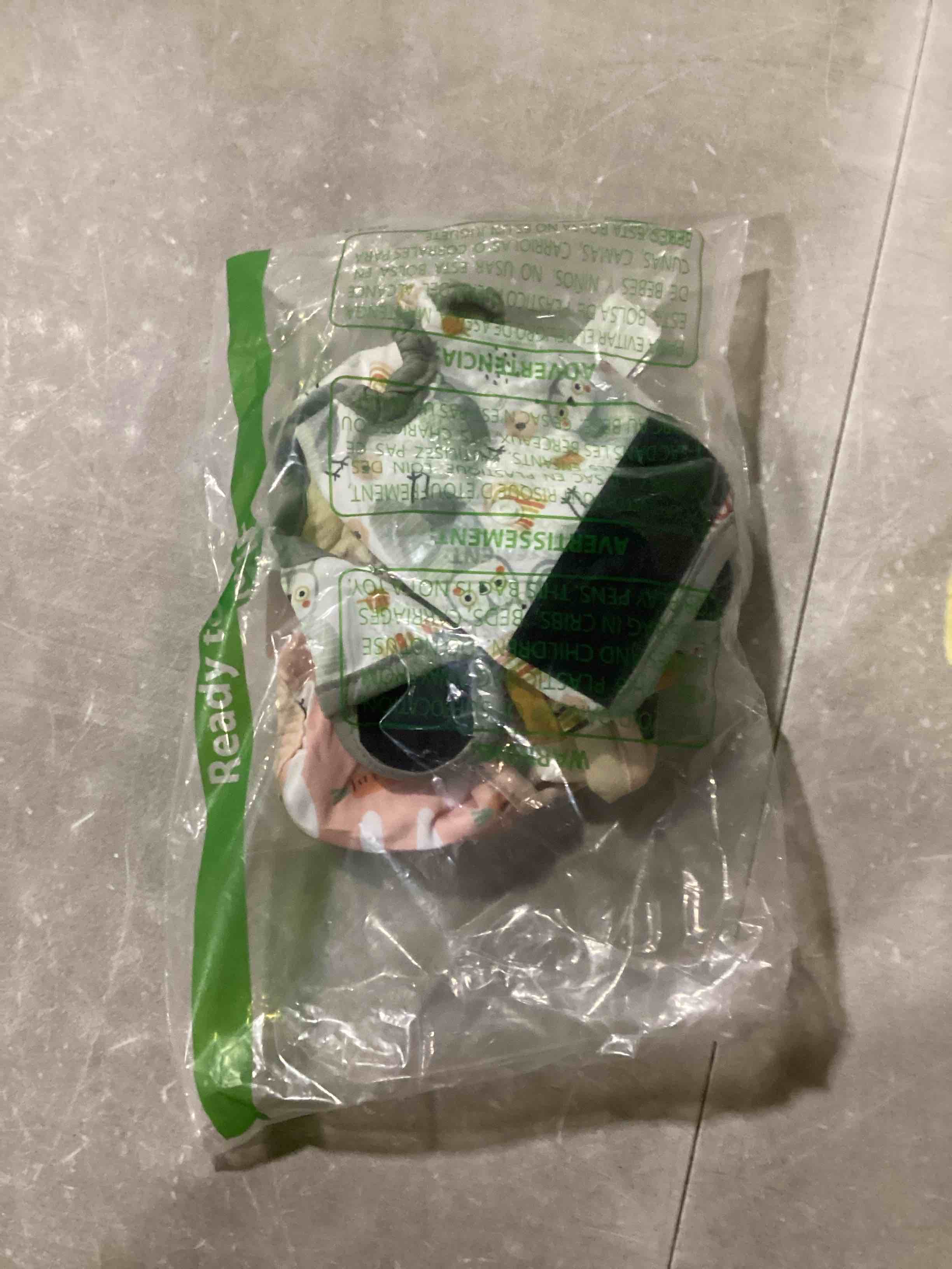 https://s3.amazonaws.com/lotting-images-prod/bidfta/YEL6724296_1736366843817.jpeg