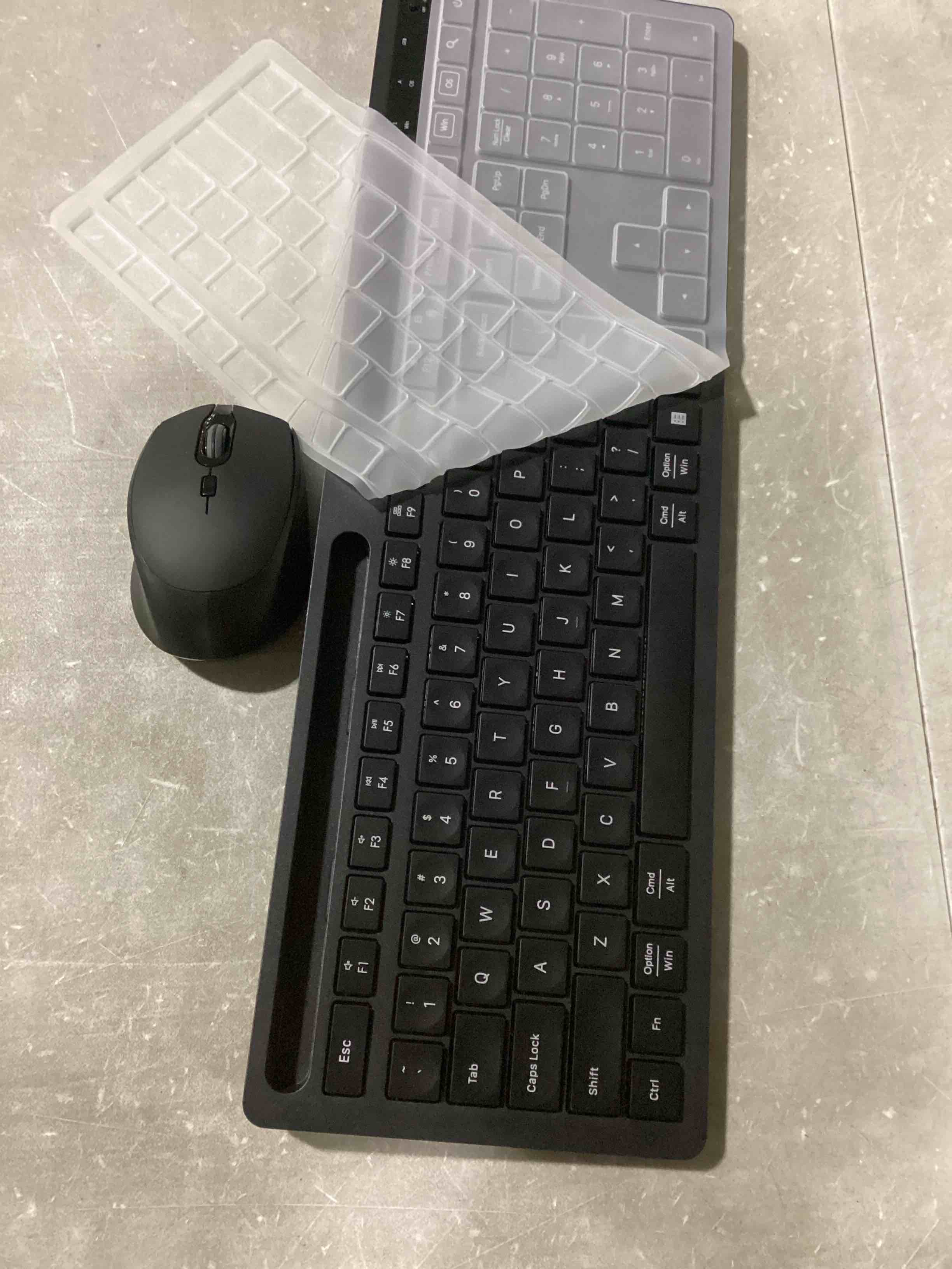 https://s3.amazonaws.com/lotting-images-prod/bidfta/YEL6724314_1736426027544.jpeg