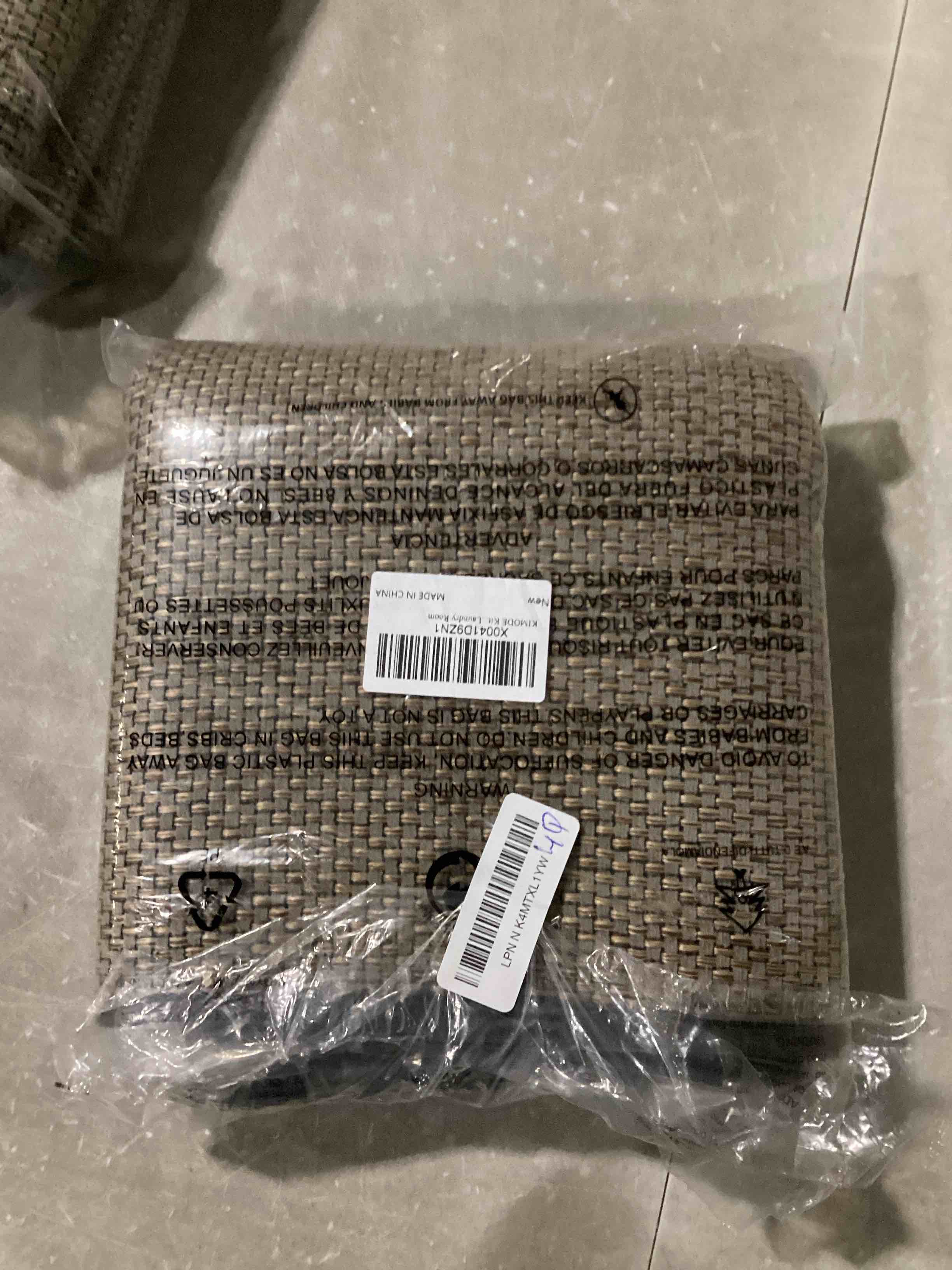 https://s3.amazonaws.com/lotting-images-prod/bidfta/YEL6724530_1736525177149.jpeg