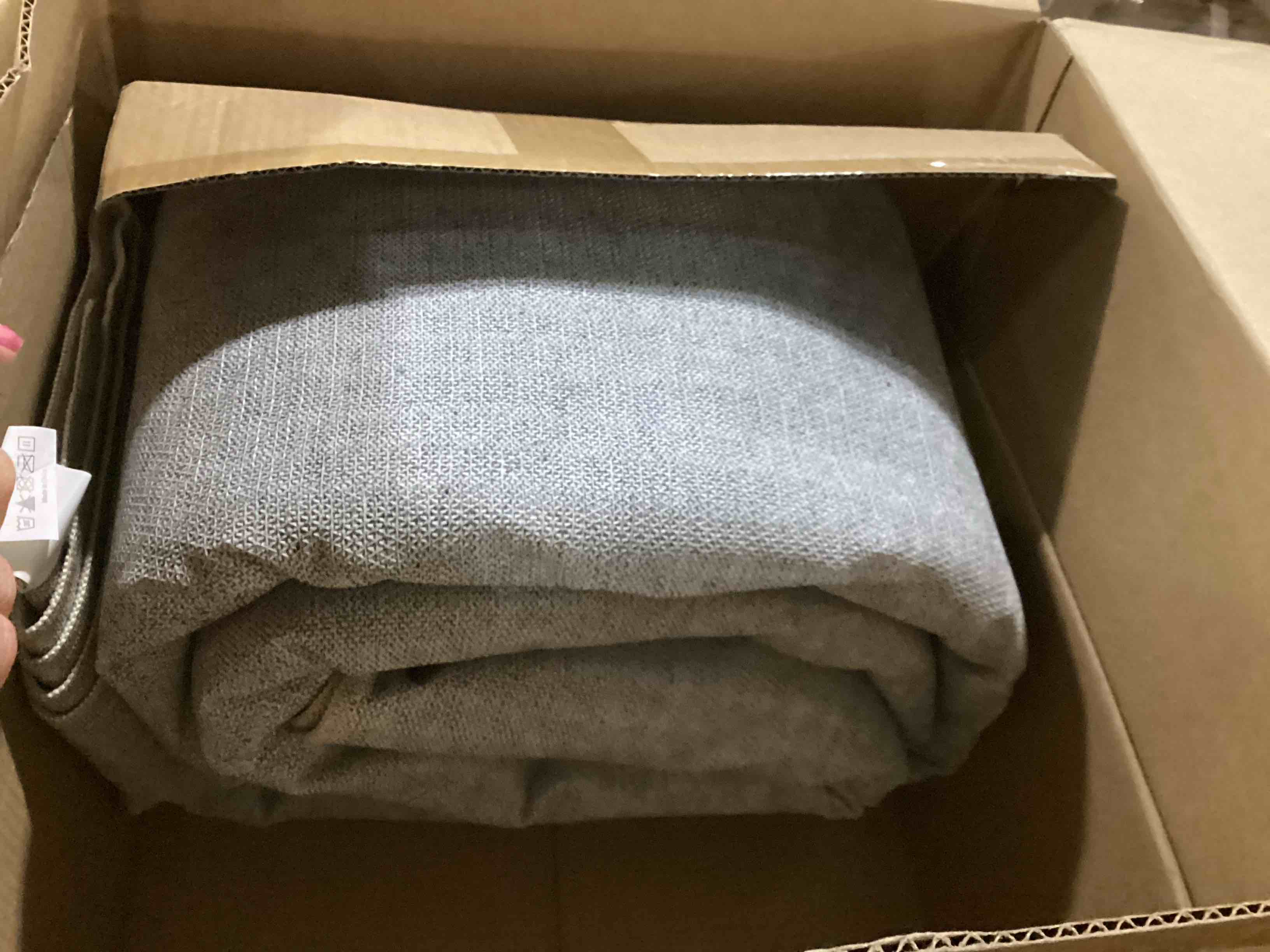 https://s3.amazonaws.com/lotting-images-prod/bidfta/YEL6724843_1736865892010.jpeg