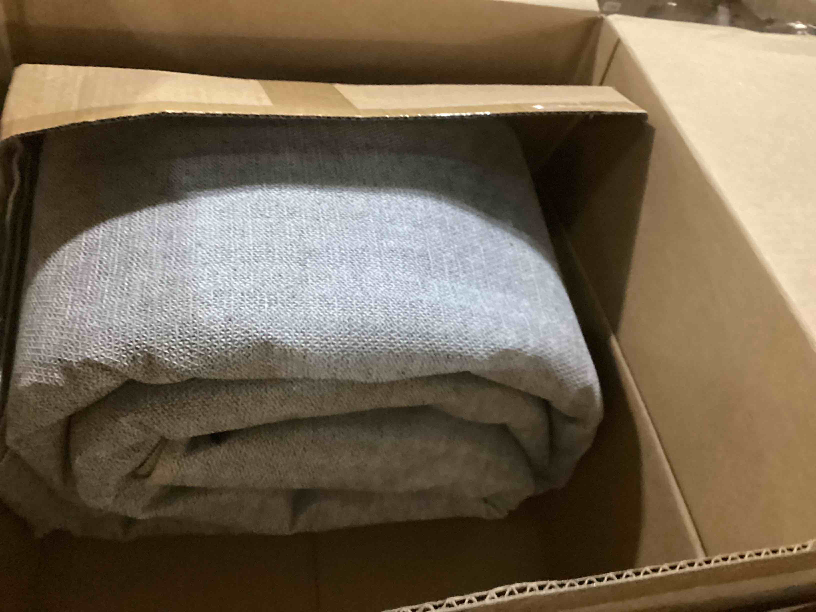https://s3.amazonaws.com/lotting-images-prod/bidfta/YEL6724843_1736865894149.jpeg