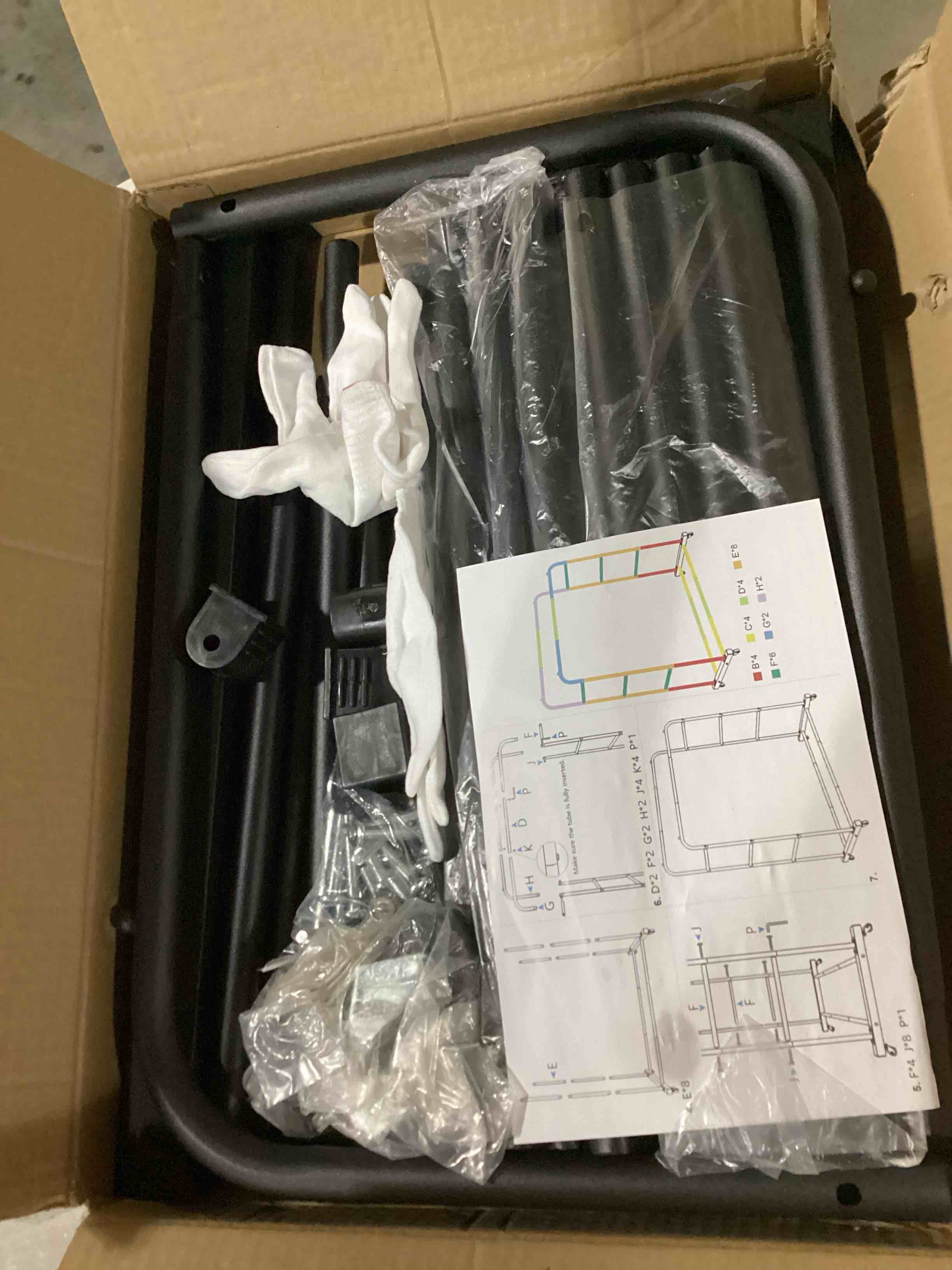 https://s3.amazonaws.com/lotting-images-prod/bidfta/YEL6724963_1731943435139.jpeg