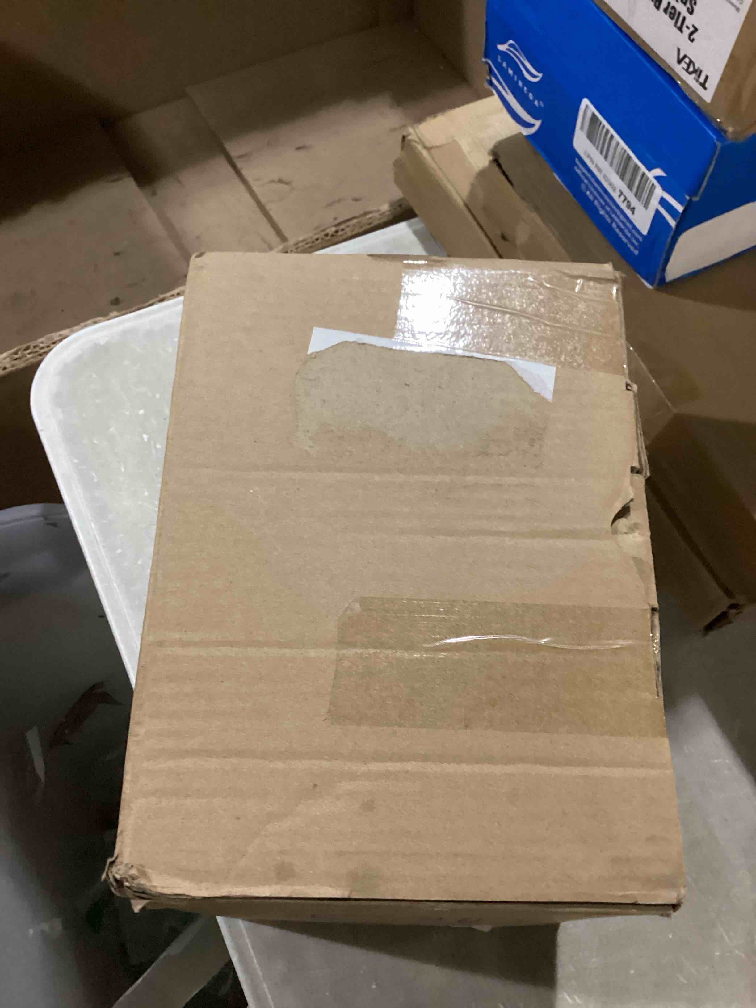 https://s3.amazonaws.com/lotting-images-prod/bidfta/YEL6725207_1732033932262.jpeg