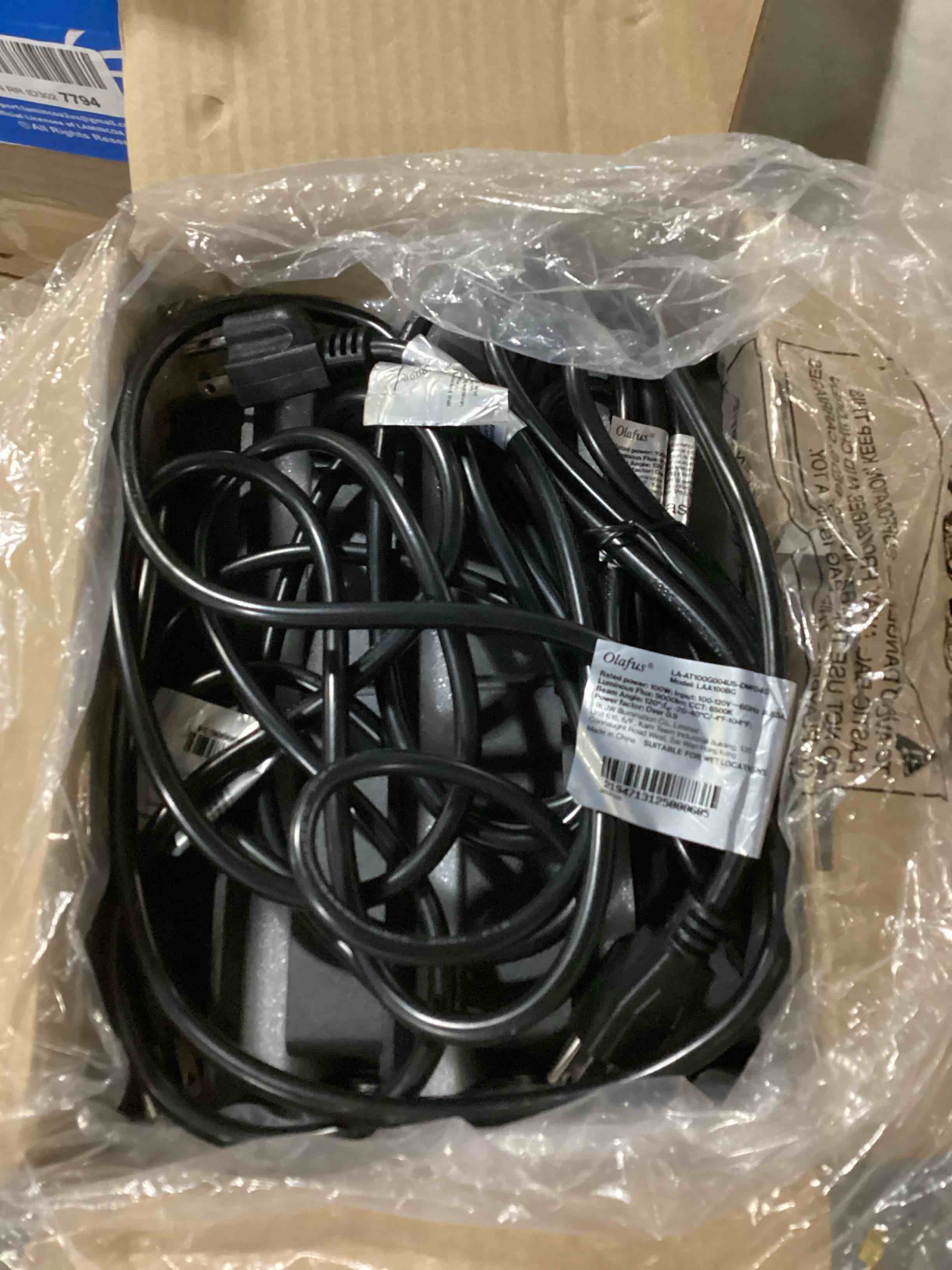 https://s3.amazonaws.com/lotting-images-prod/bidfta/YEL6725207_1732033952571.jpeg