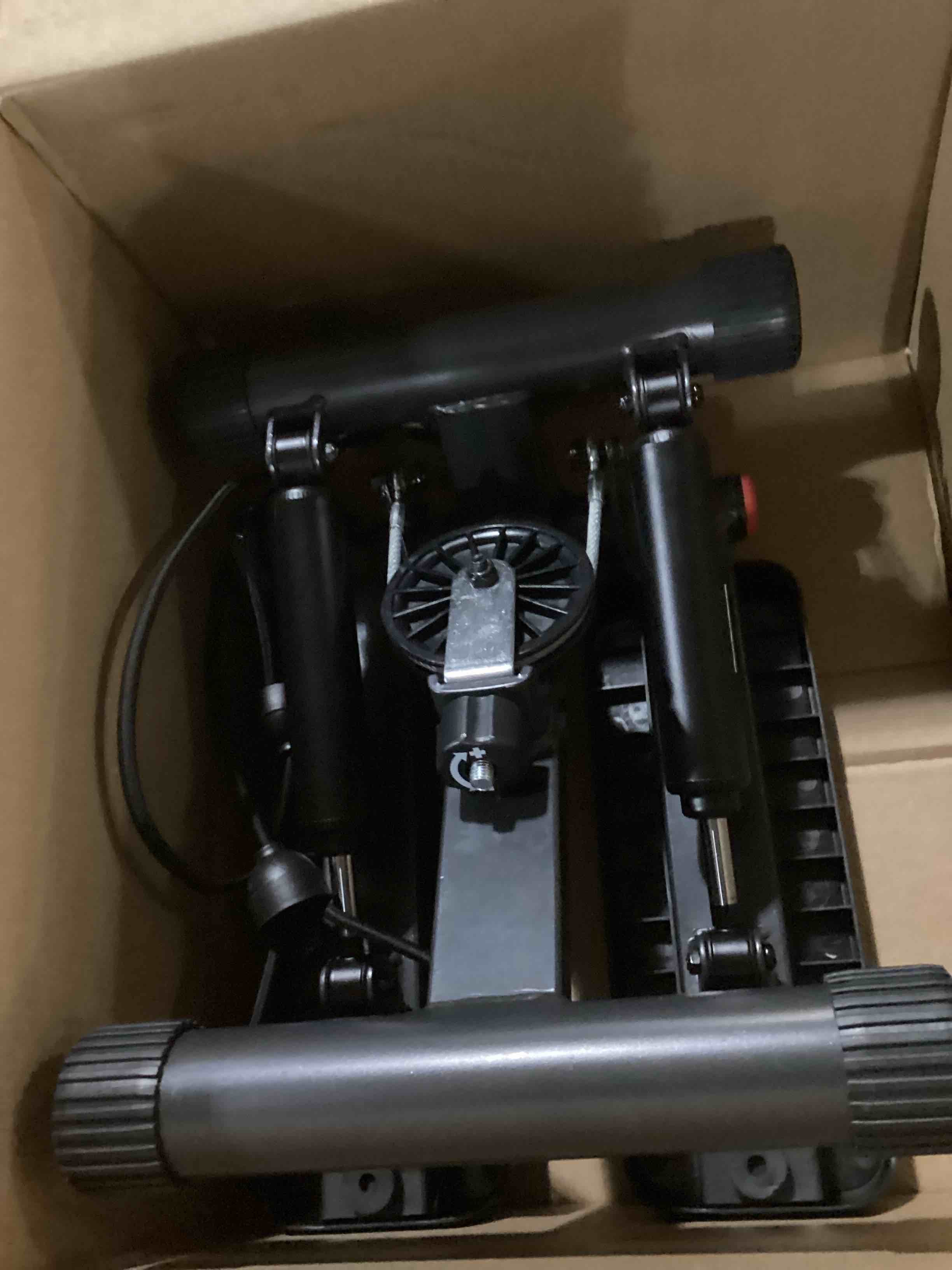 https://s3.amazonaws.com/lotting-images-prod/bidfta/YEL6725217_1732035257533.jpeg