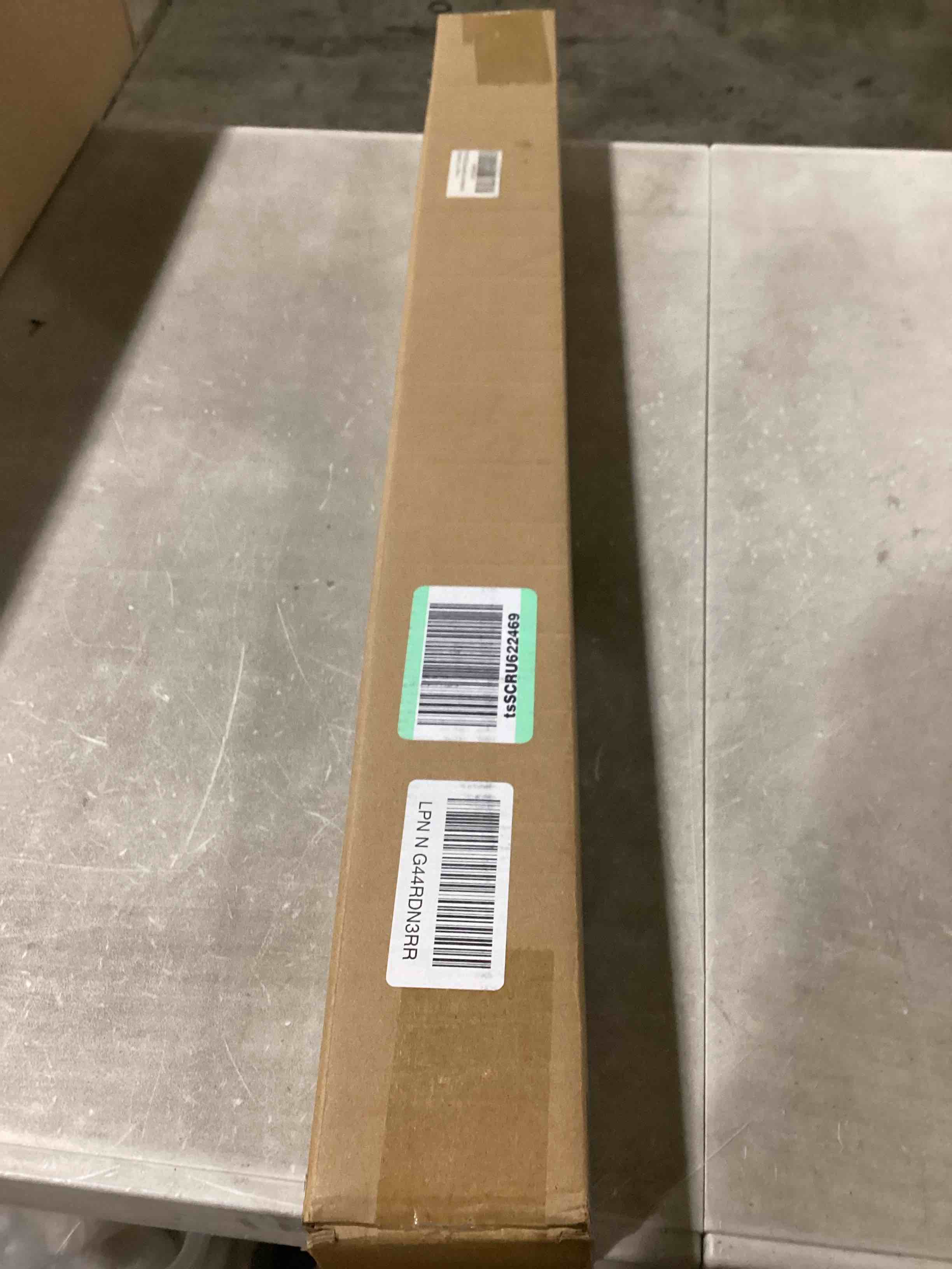 https://s3.amazonaws.com/lotting-images-prod/bidfta/YEL6725334_1732112809357.jpeg