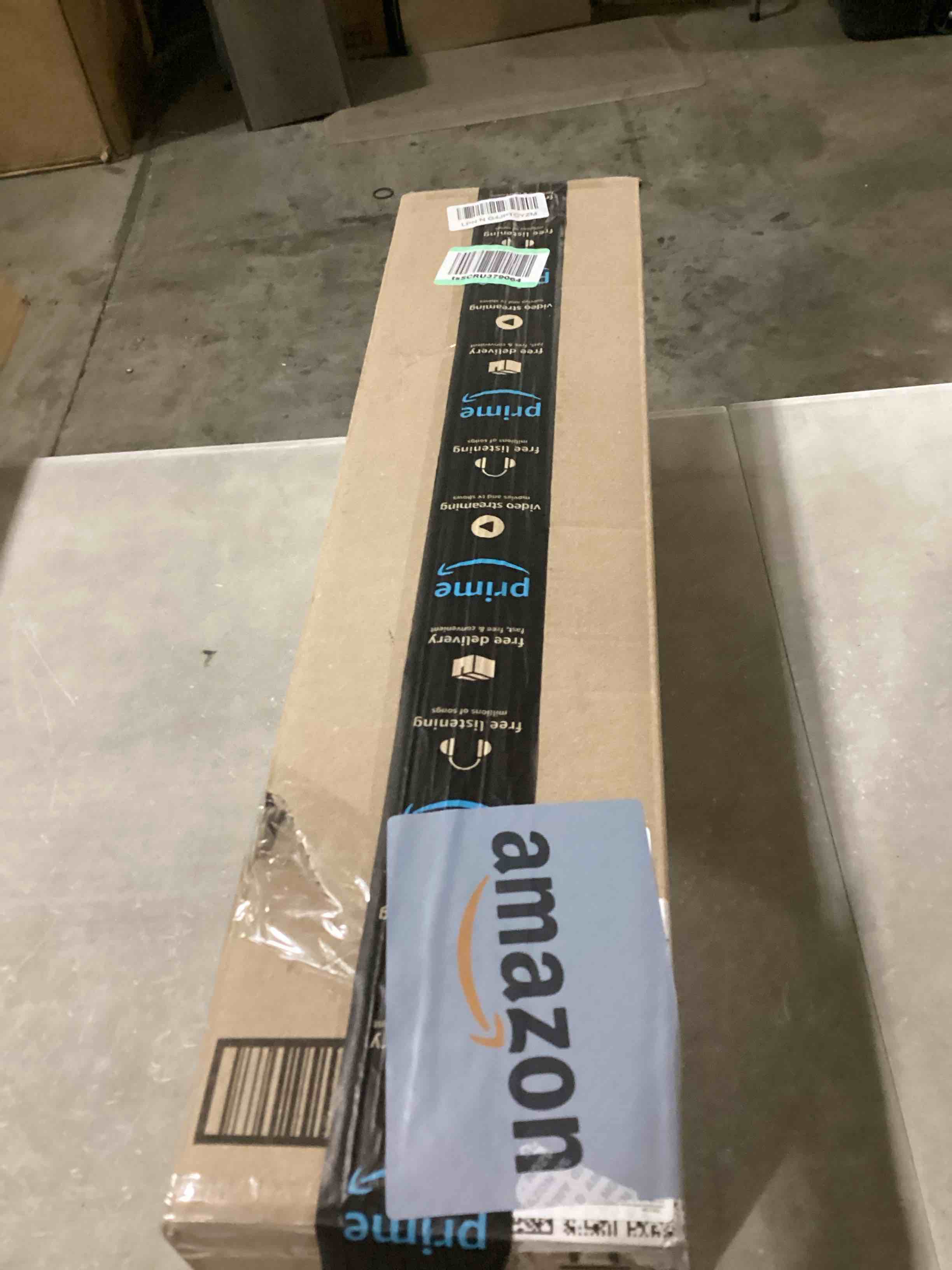 https://s3.amazonaws.com/lotting-images-prod/bidfta/YEL6725335_1732112925845.jpeg