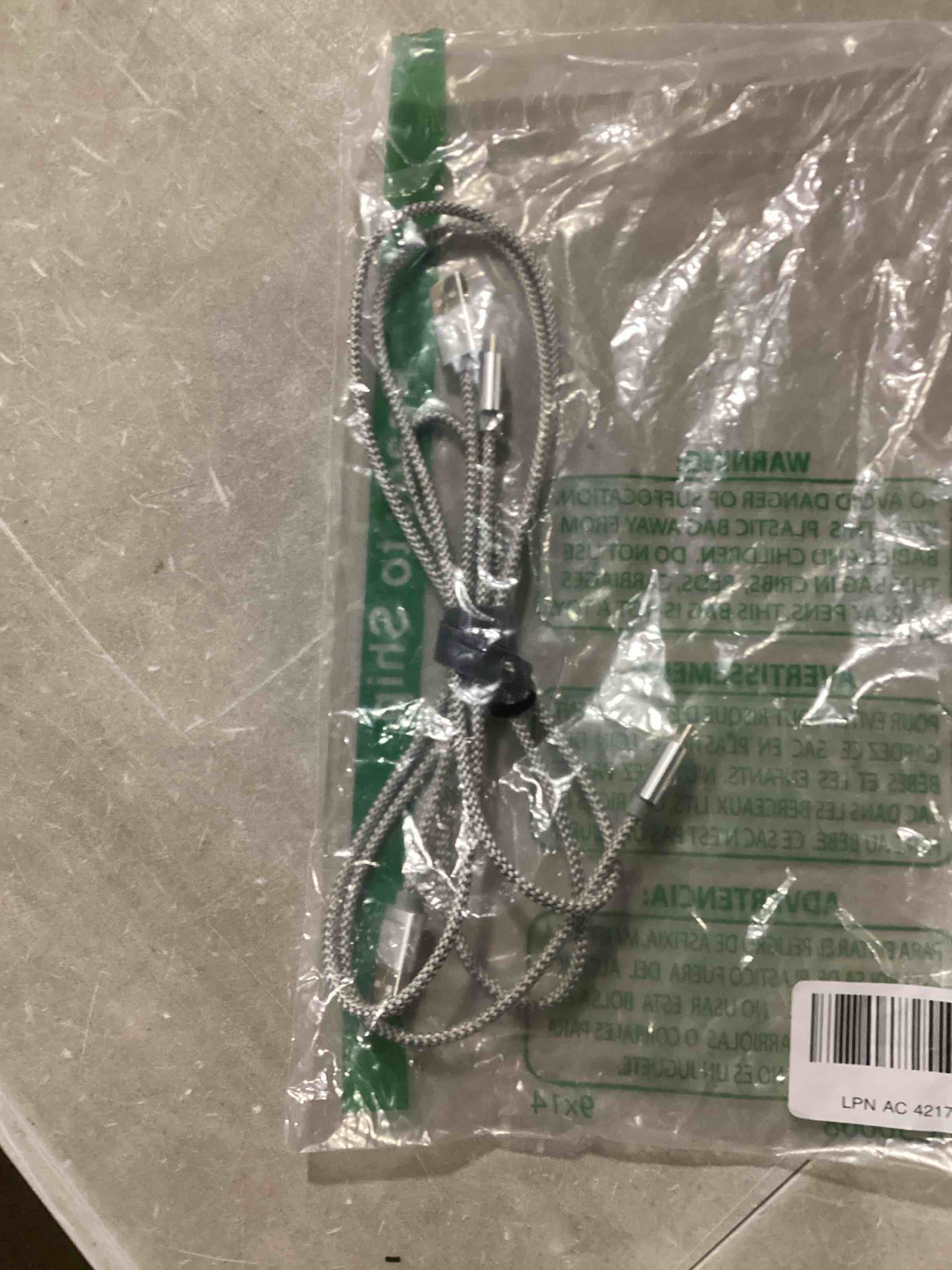 https://s3.amazonaws.com/lotting-images-prod/bidfta/YEL6725596_1732206070055.jpeg