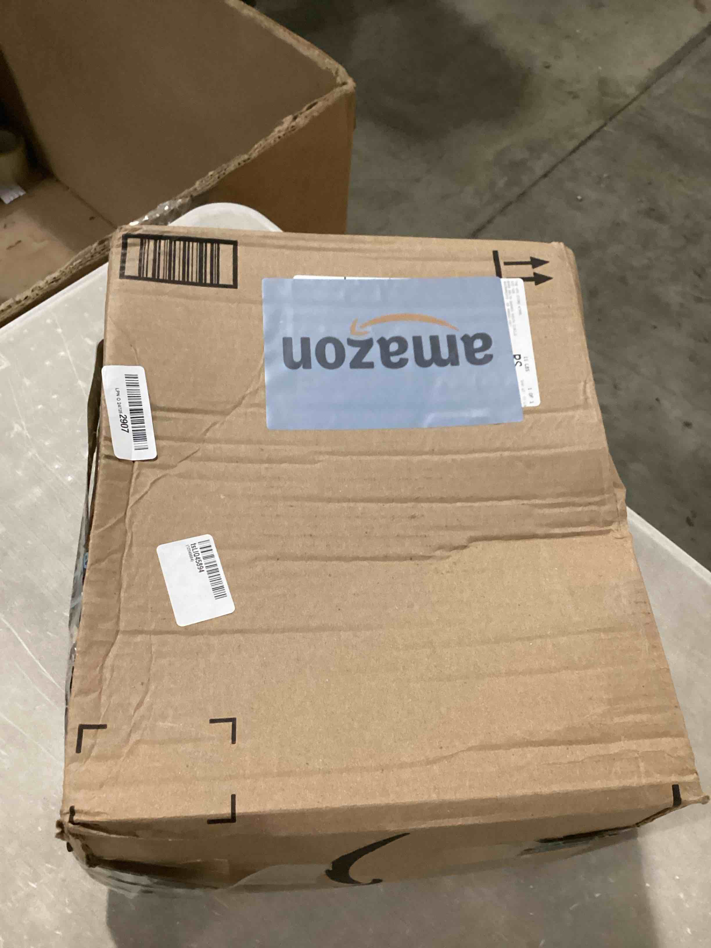 https://s3.amazonaws.com/lotting-images-prod/bidfta/YEL6725920_1732541520227.jpeg