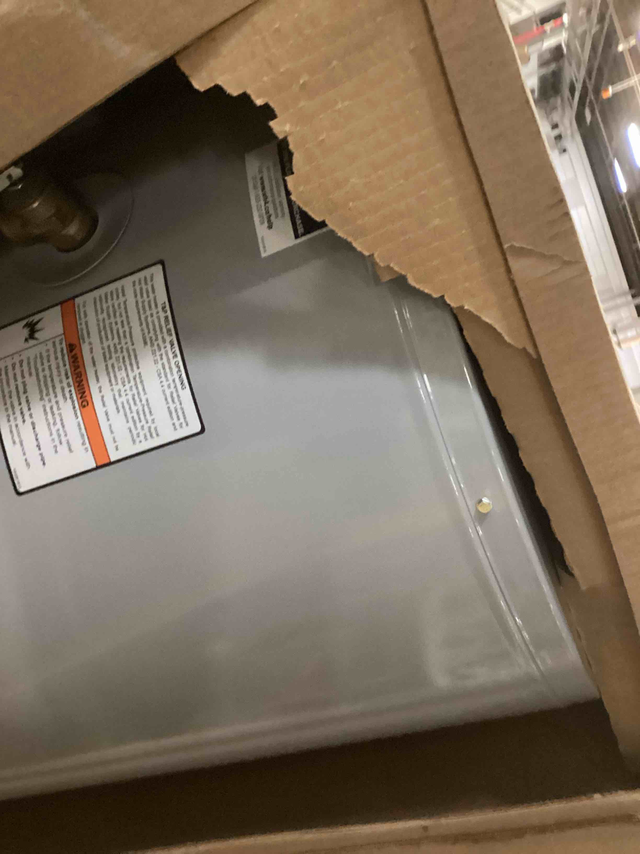 https://s3.amazonaws.com/lotting-images-prod/bidfta/YEL6727276_1733150103486.jpeg