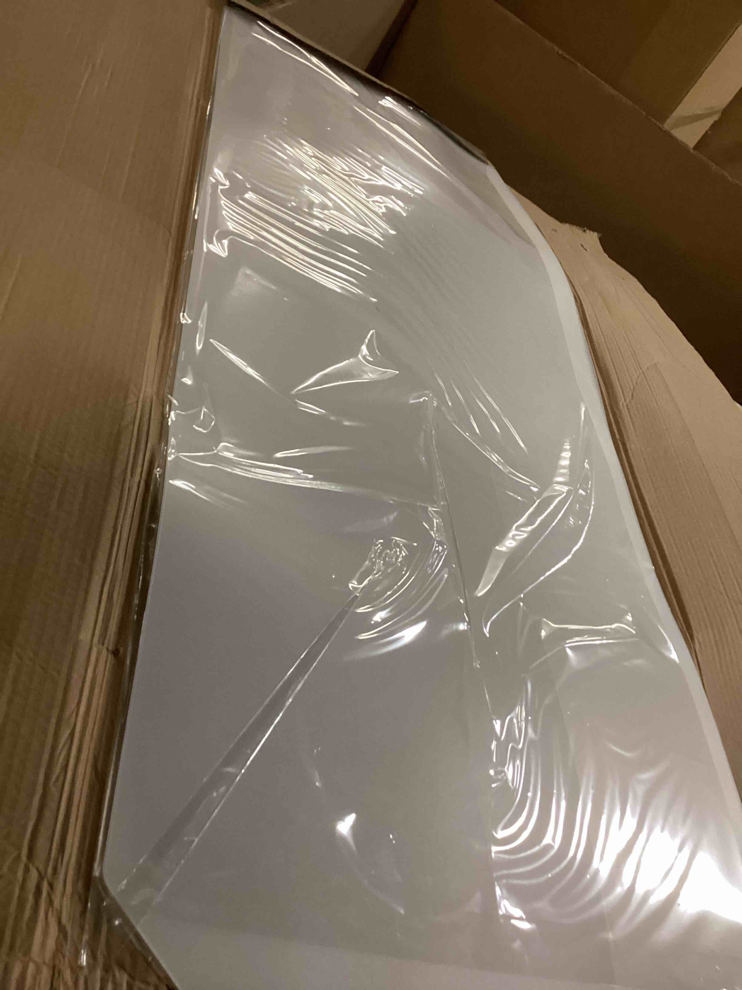 https://s3.amazonaws.com/lotting-images-prod/bidfta/YEL6727335_1733164679097.jpeg