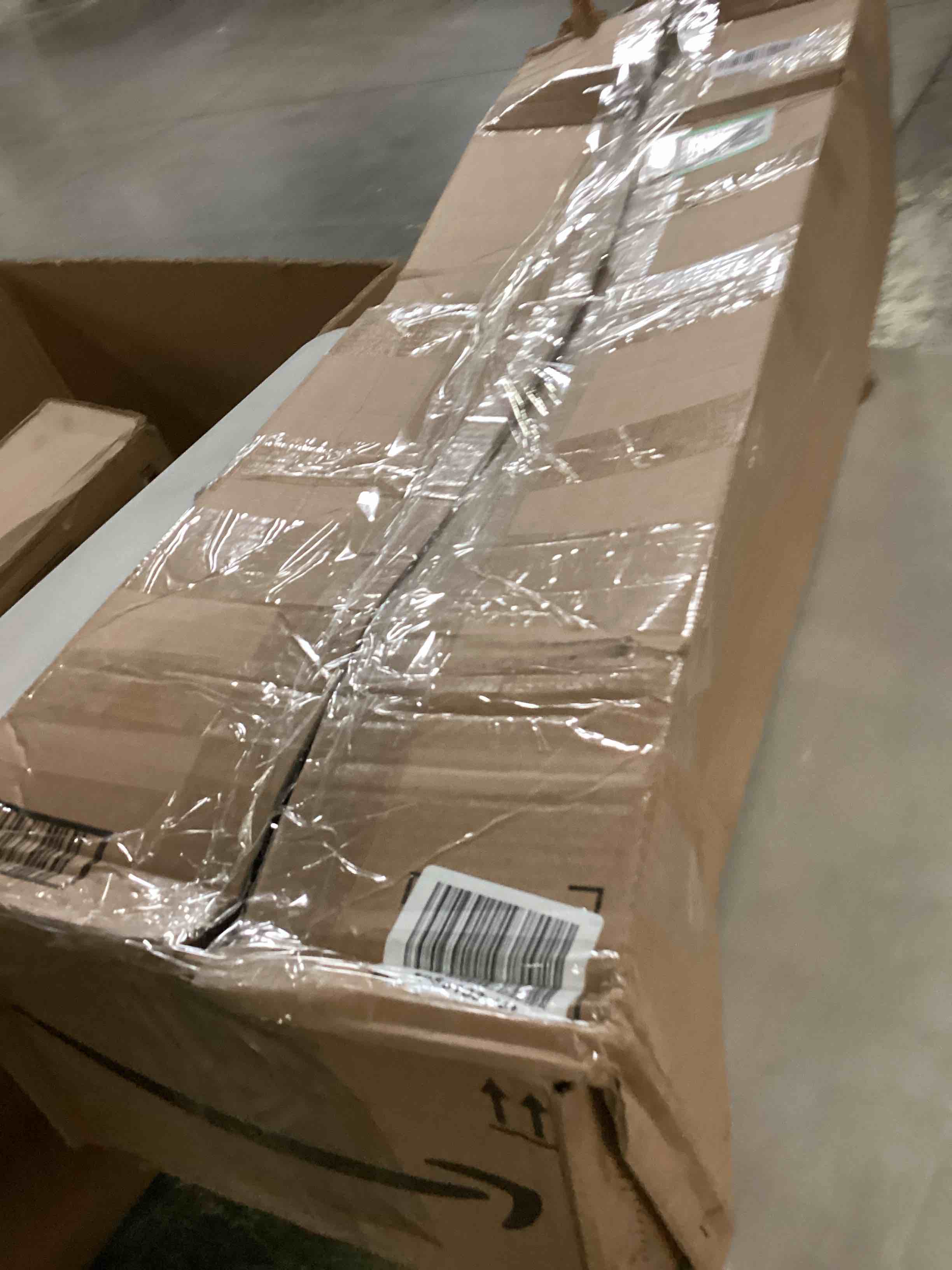 https://s3.amazonaws.com/lotting-images-prod/bidfta/YEL6727343_1733168195533.jpeg