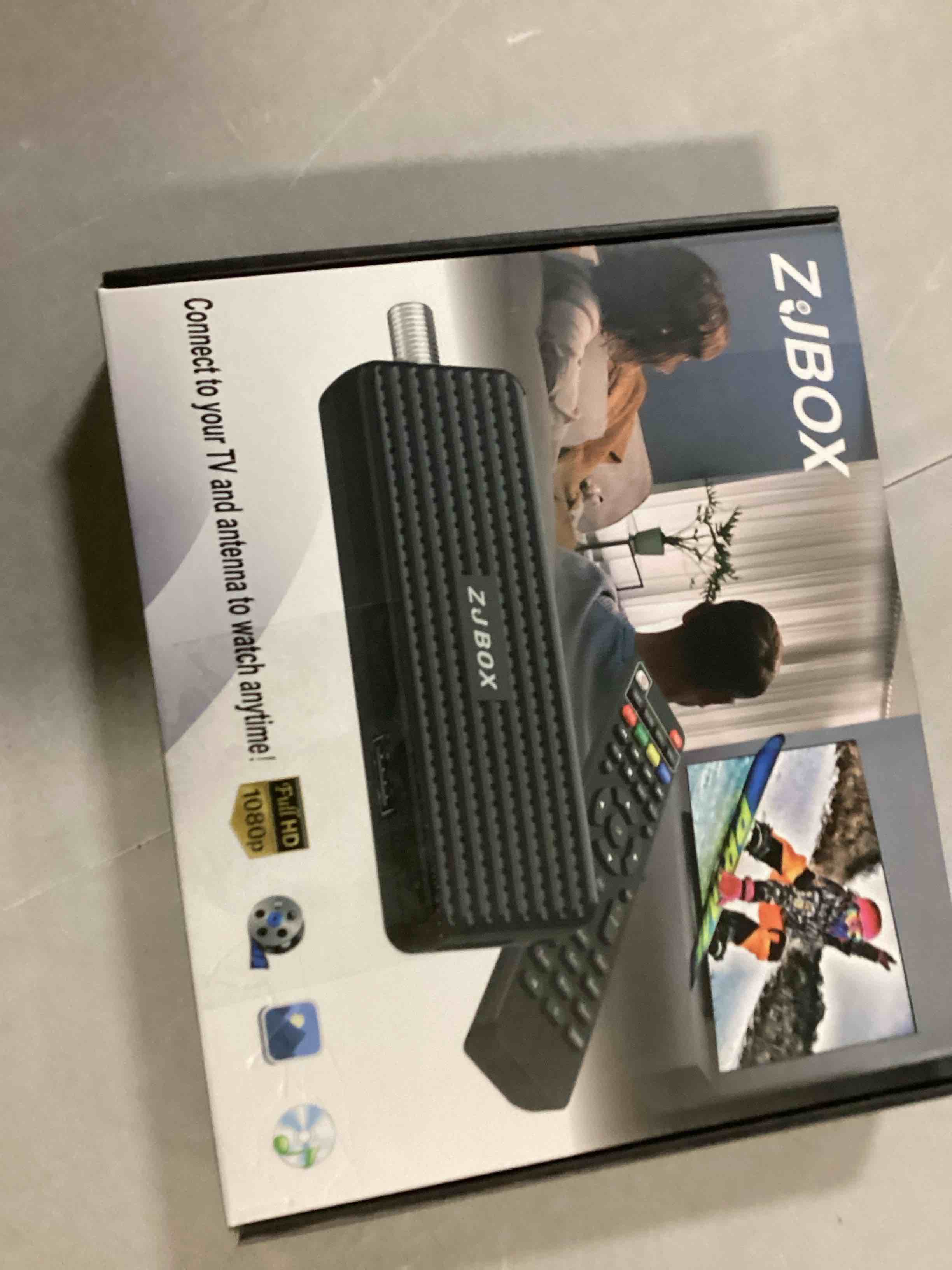 https://s3.amazonaws.com/lotting-images-prod/bidfta/YEL6727429_1733235547346.jpeg