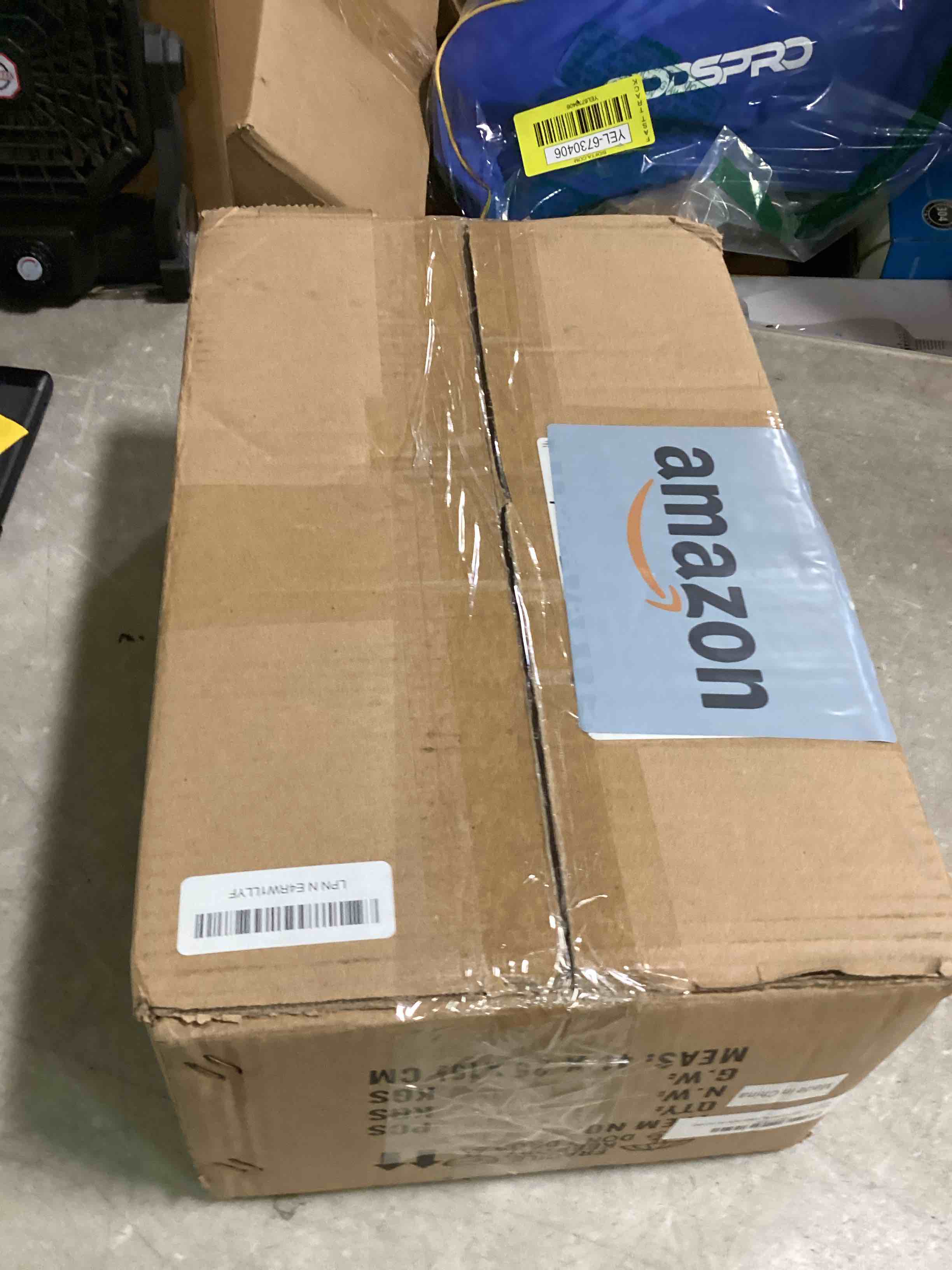 https://s3.amazonaws.com/lotting-images-prod/bidfta/YEL6730419_1722963830401.jpeg