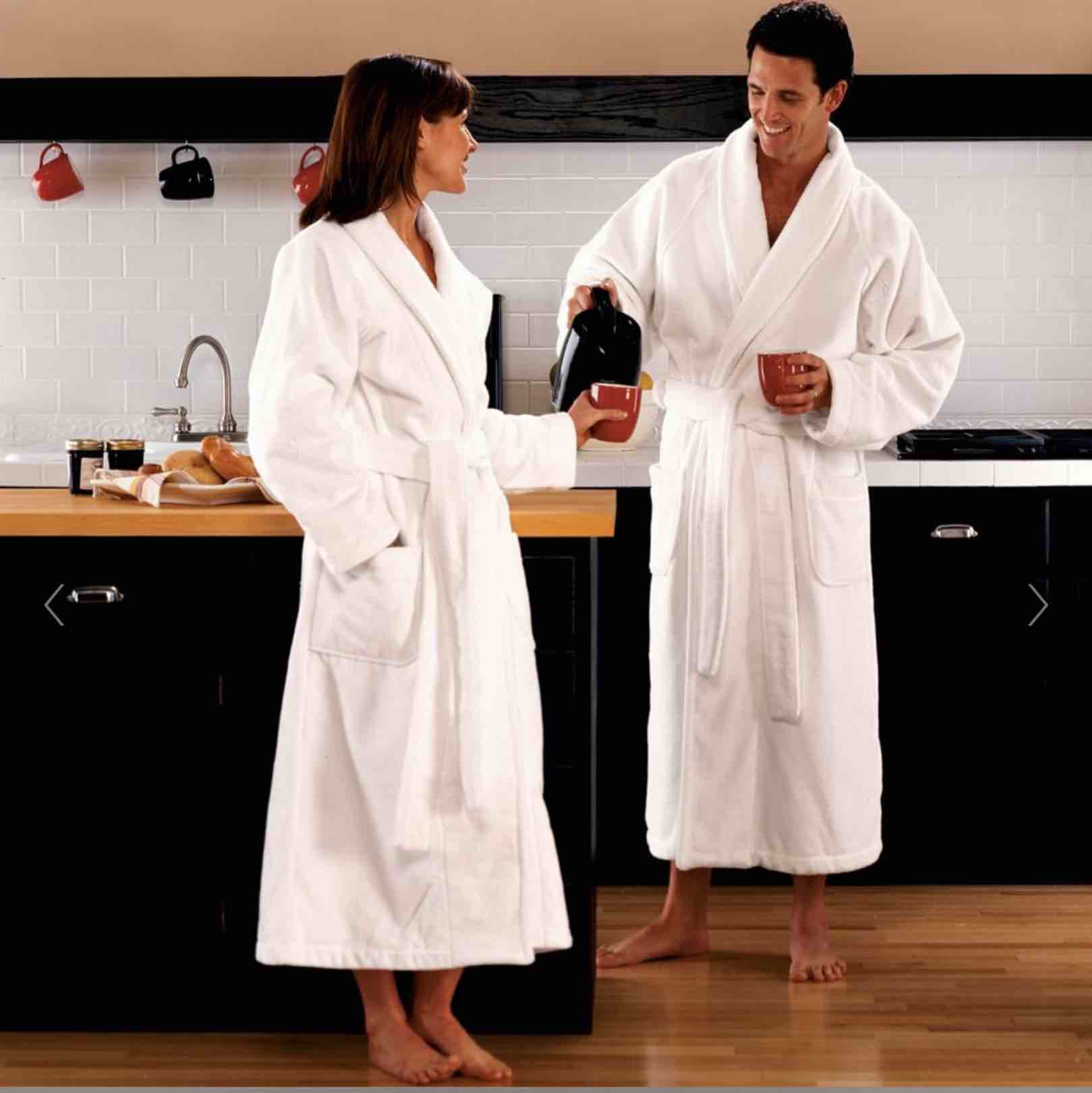 The Monogrammed Hammacher Schlemmer Genuine Turkish Cotton Luxury Bathrobe (White)