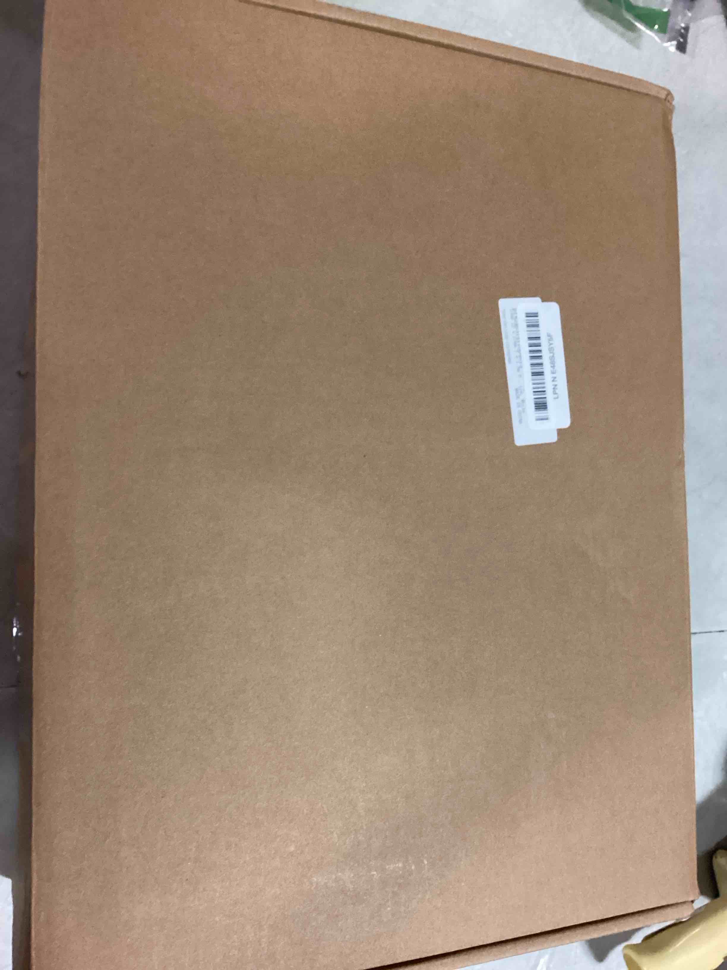 https://s3.amazonaws.com/lotting-images-prod/bidfta/YEL6733132_1722538755972.jpeg