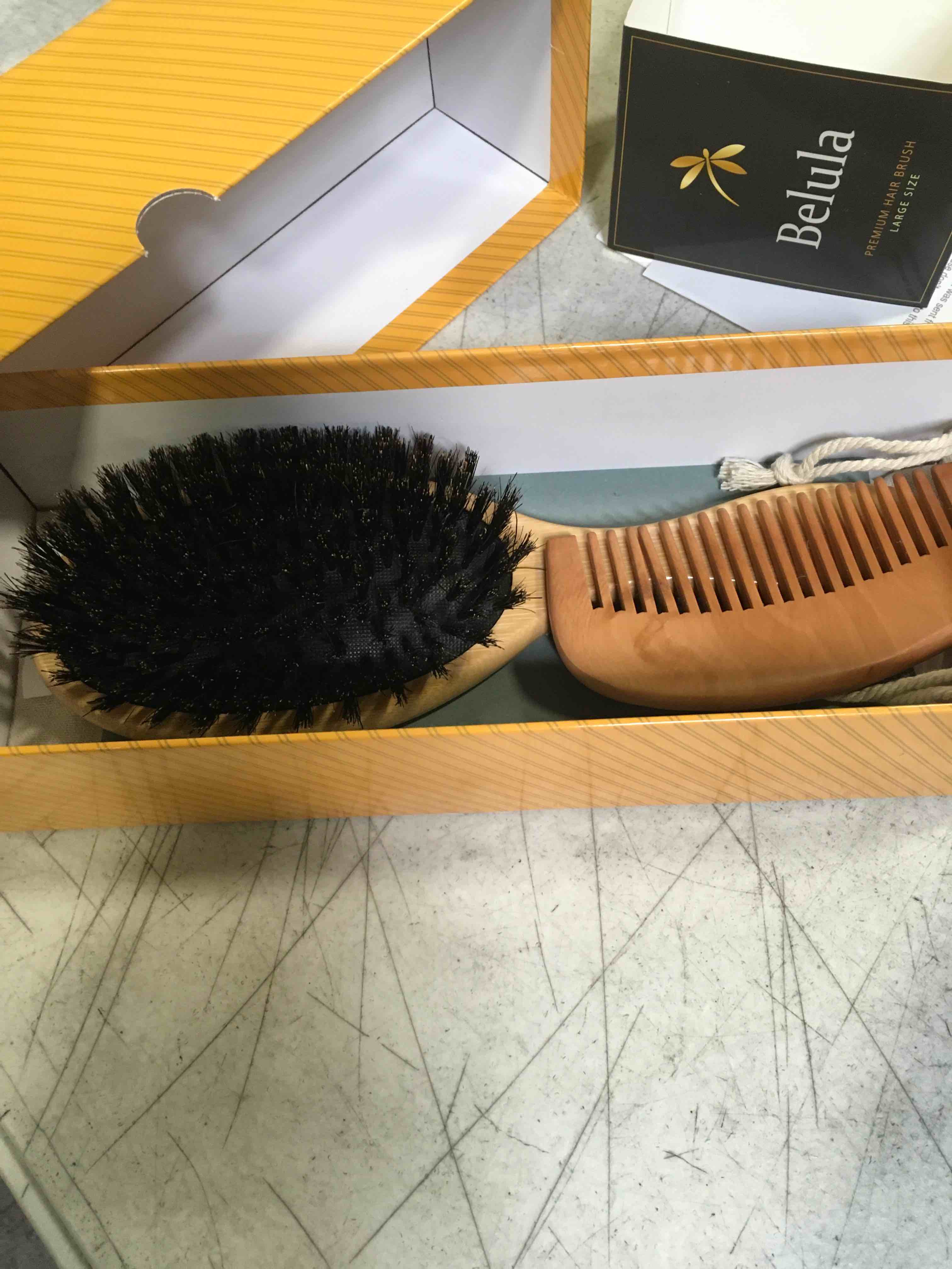 https://s3.amazonaws.com/lotting-images-prod/bidfta/YEL6734090_1722534776119.jpeg
