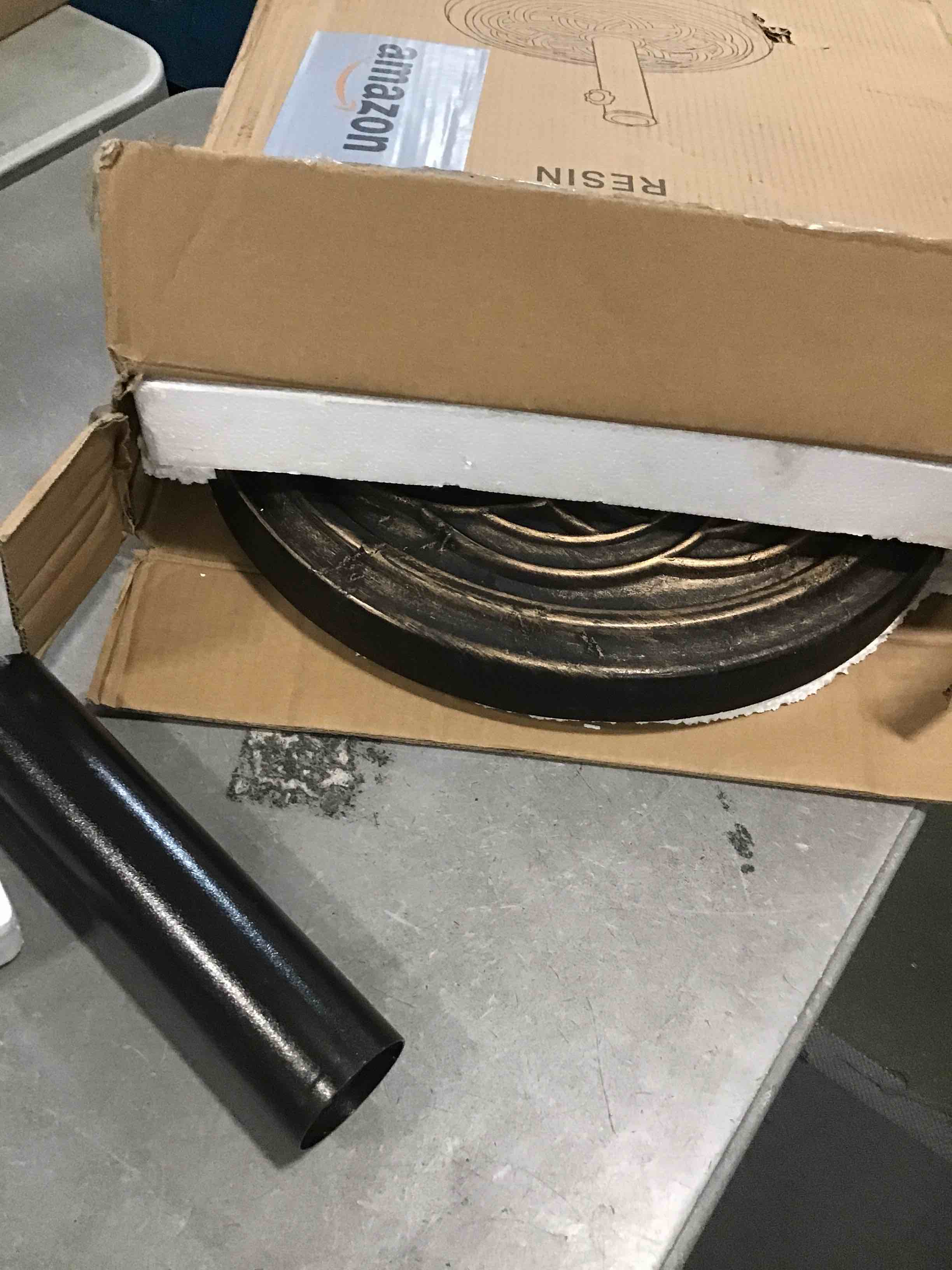 https://s3.amazonaws.com/lotting-images-prod/bidfta/YEL6752702_1722948470975.jpeg