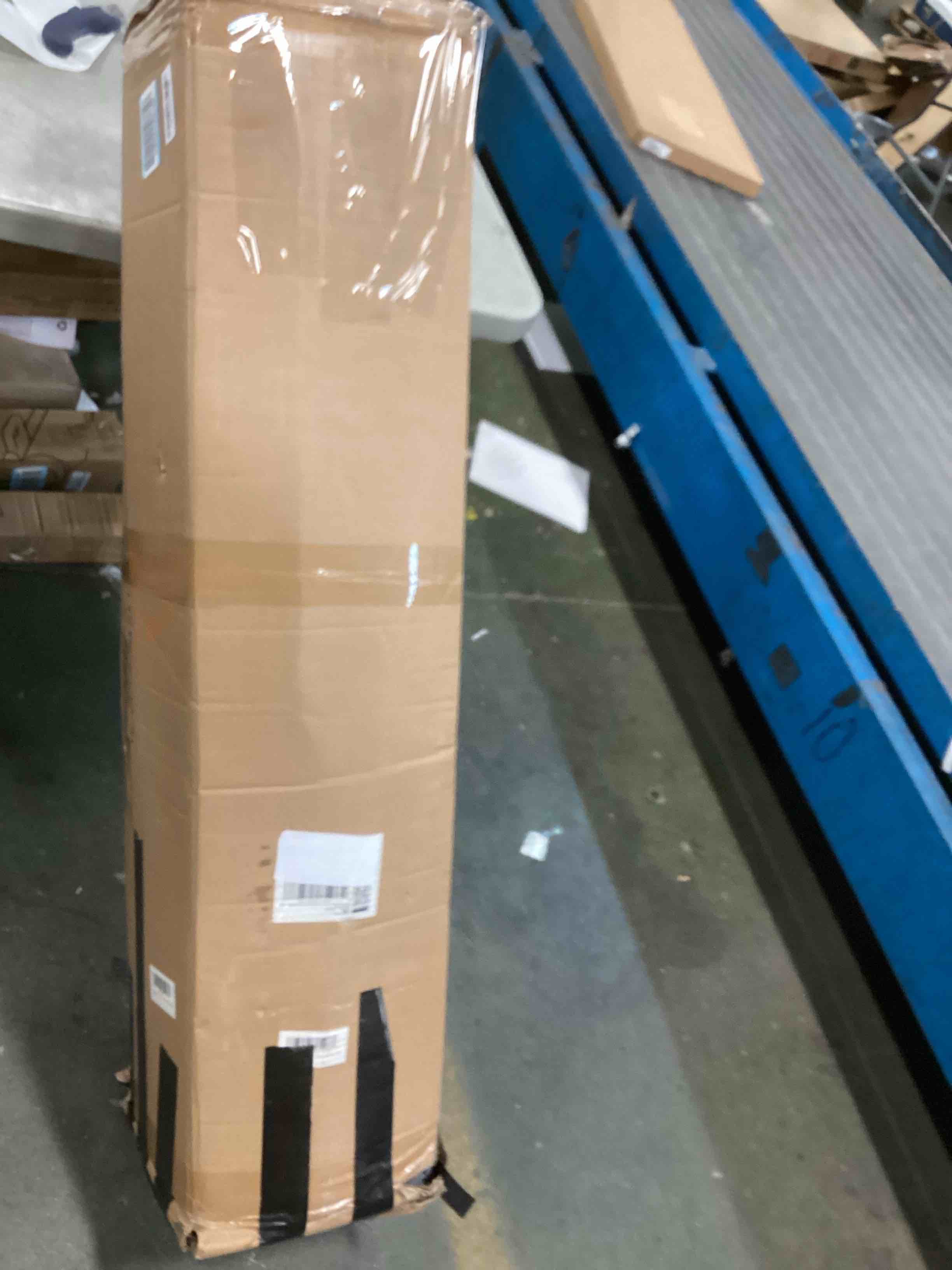 https://s3.amazonaws.com/lotting-images-prod/bidfta/YEL6753326_1723162724855.jpeg