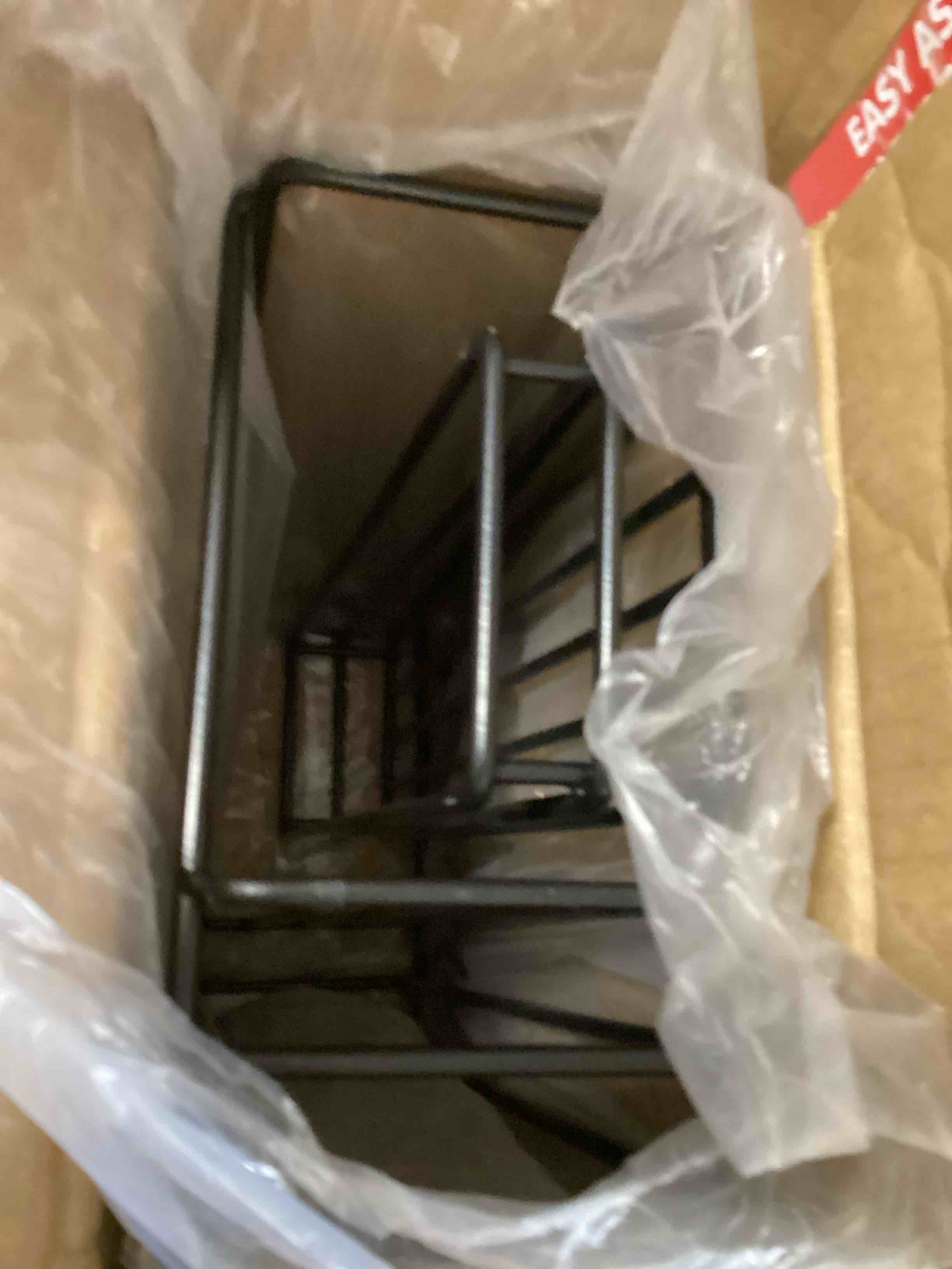 https://s3.amazonaws.com/lotting-images-prod/bidfta/YEL6753627_1722518854699.jpeg
