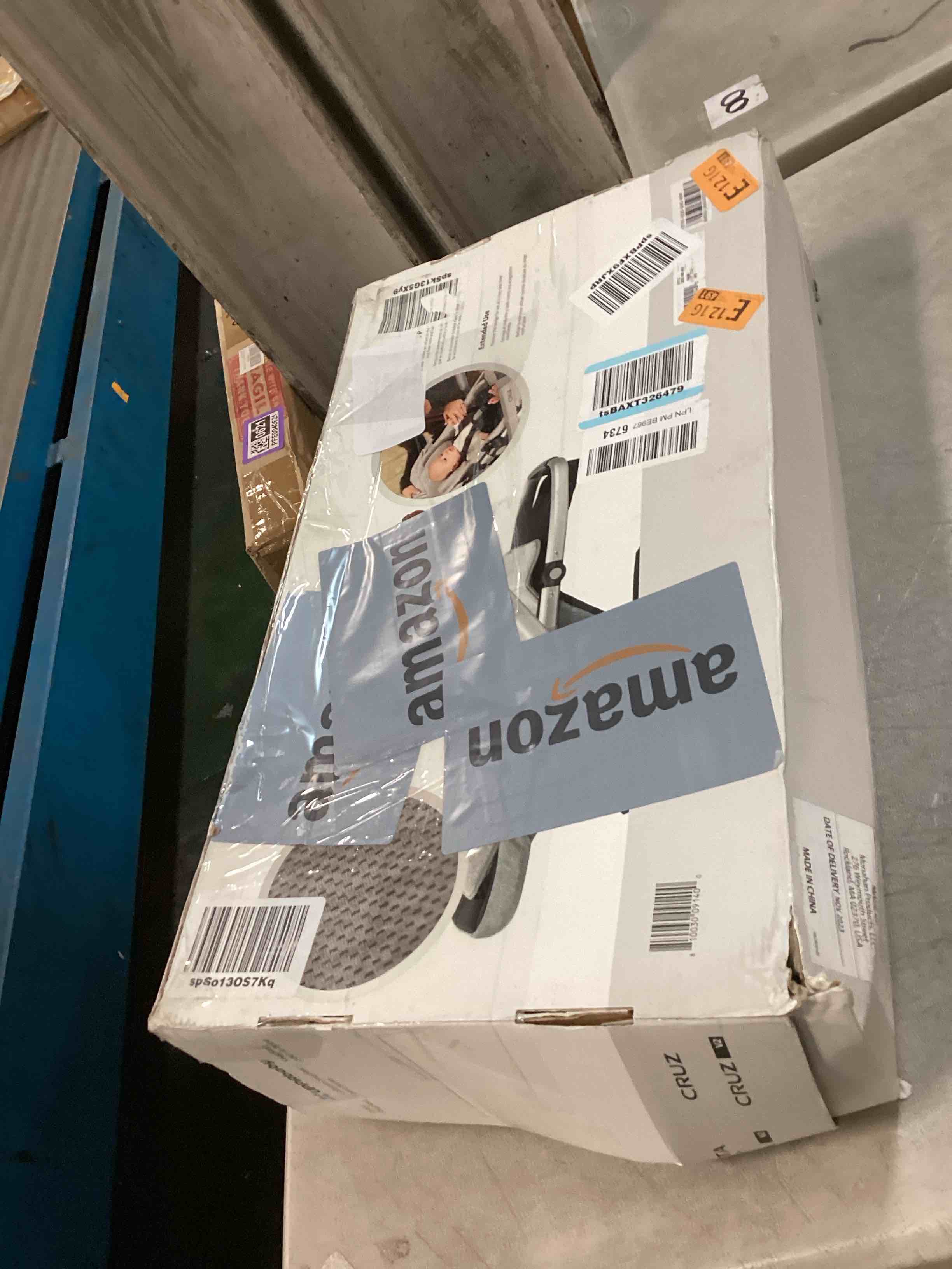 UPPAbaby Infant Snug Seat / Compatible with Vista and Cruz Strollers