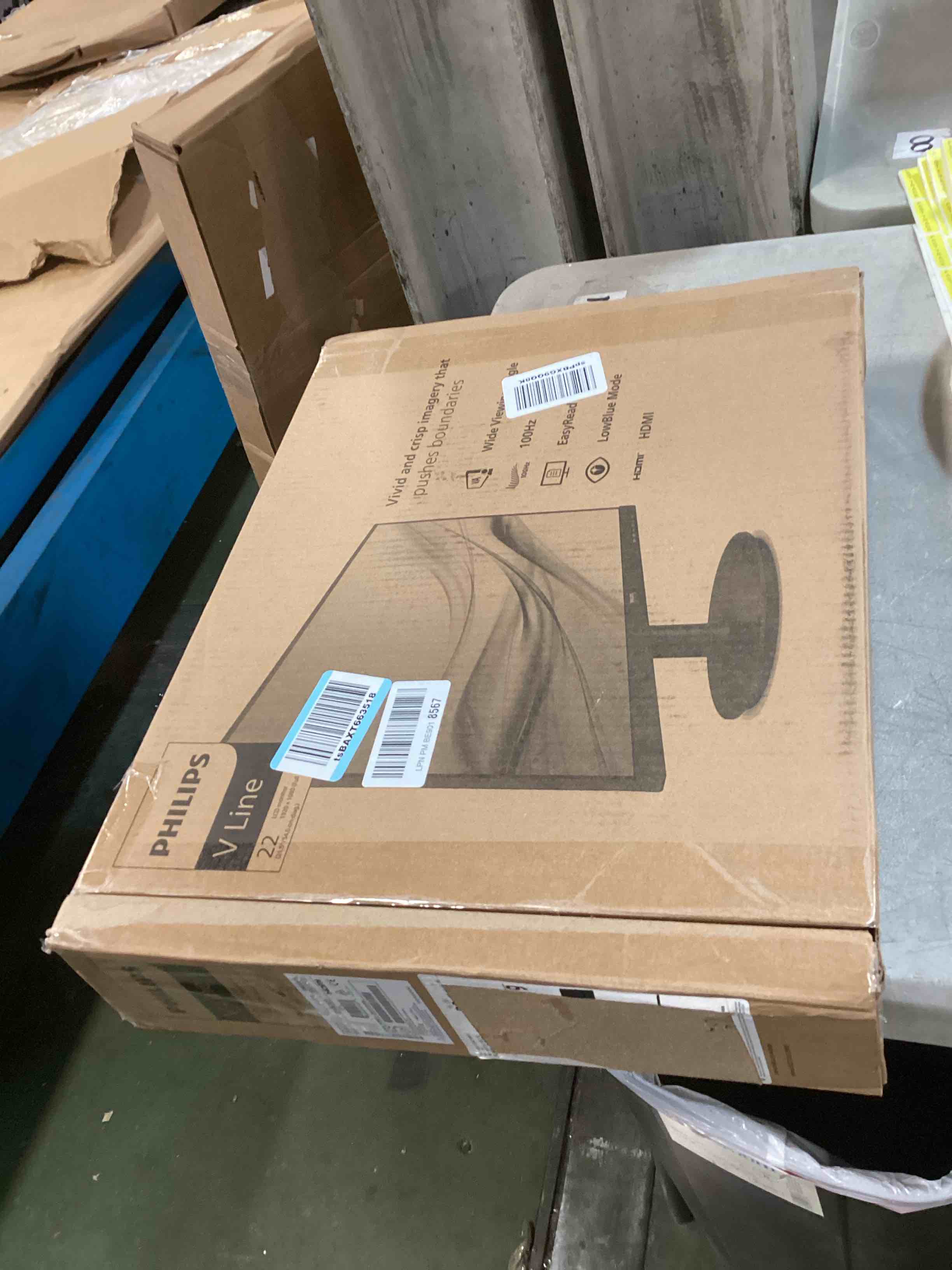https://s3.amazonaws.com/lotting-images-prod/bidfta/YEL6755901_1724364628079.jpeg
