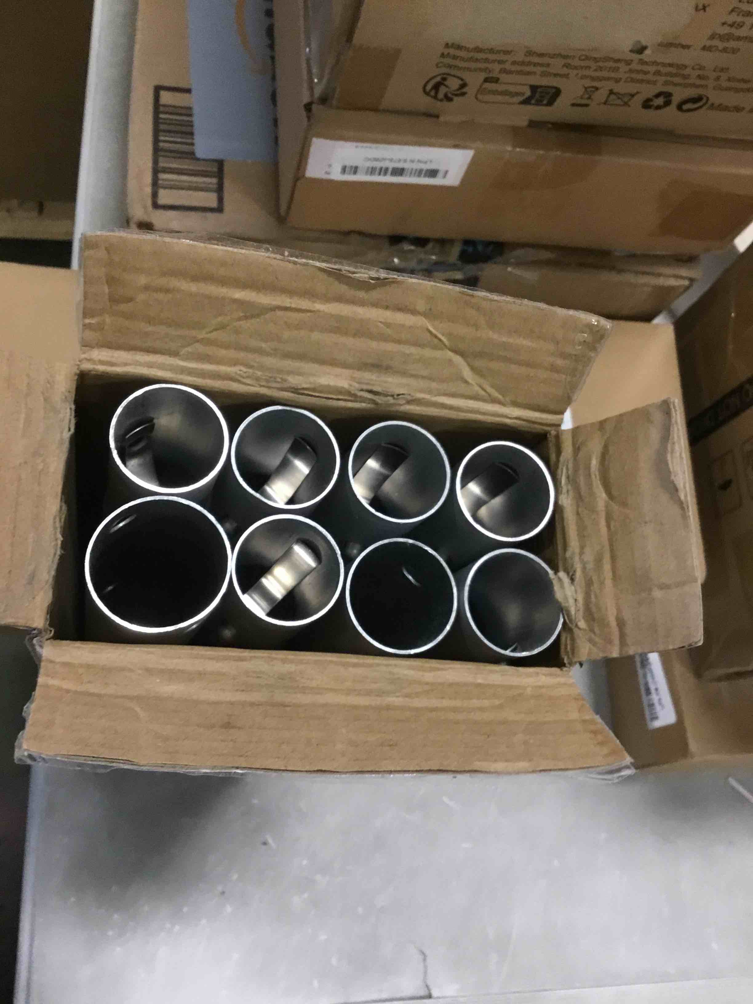 https://s3.amazonaws.com/lotting-images-prod/bidfta/YEL6759777_1722601968090.jpeg