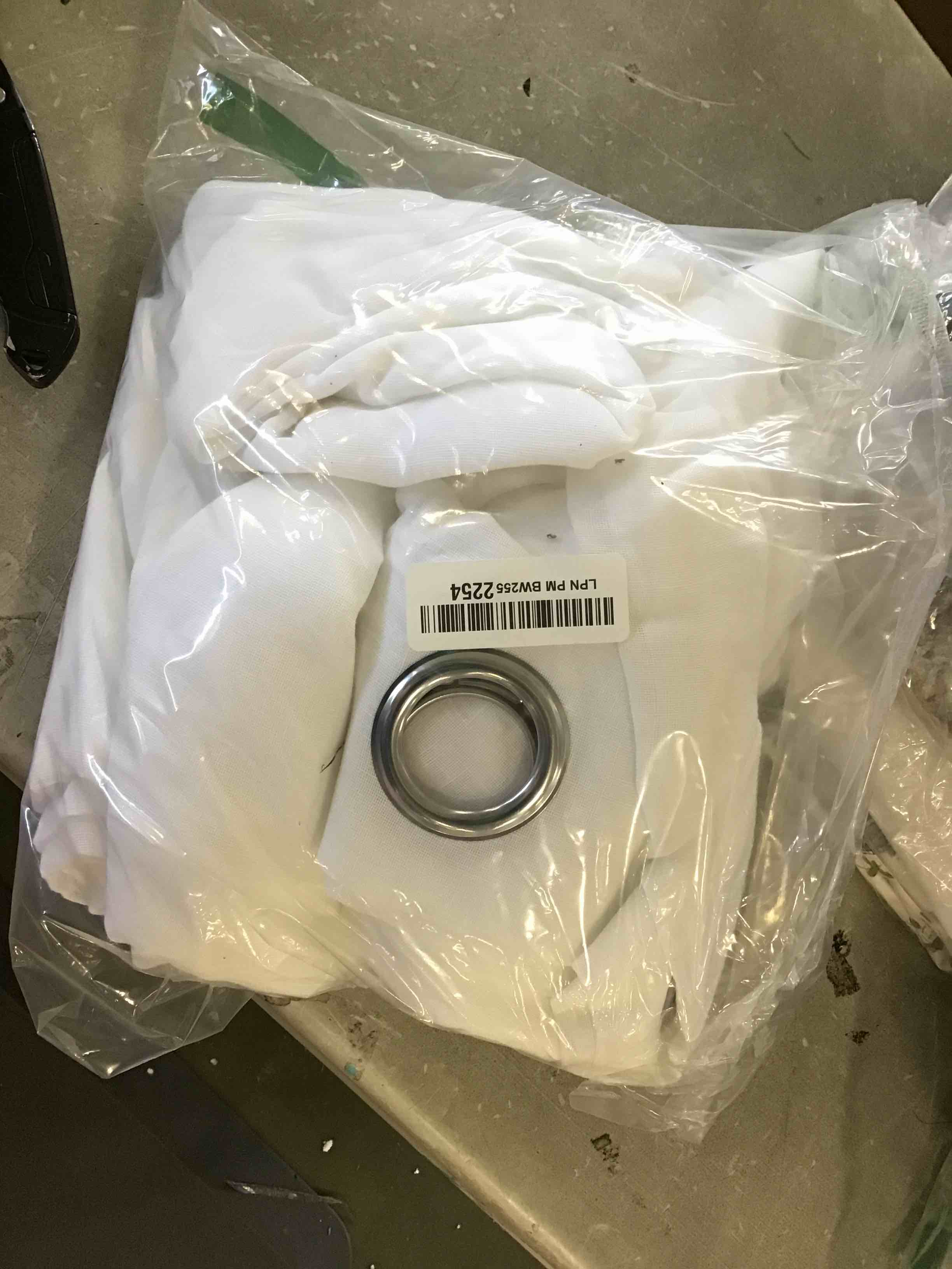 https://s3.amazonaws.com/lotting-images-prod/bidfta/YEL6760678_1723643750625.jpeg