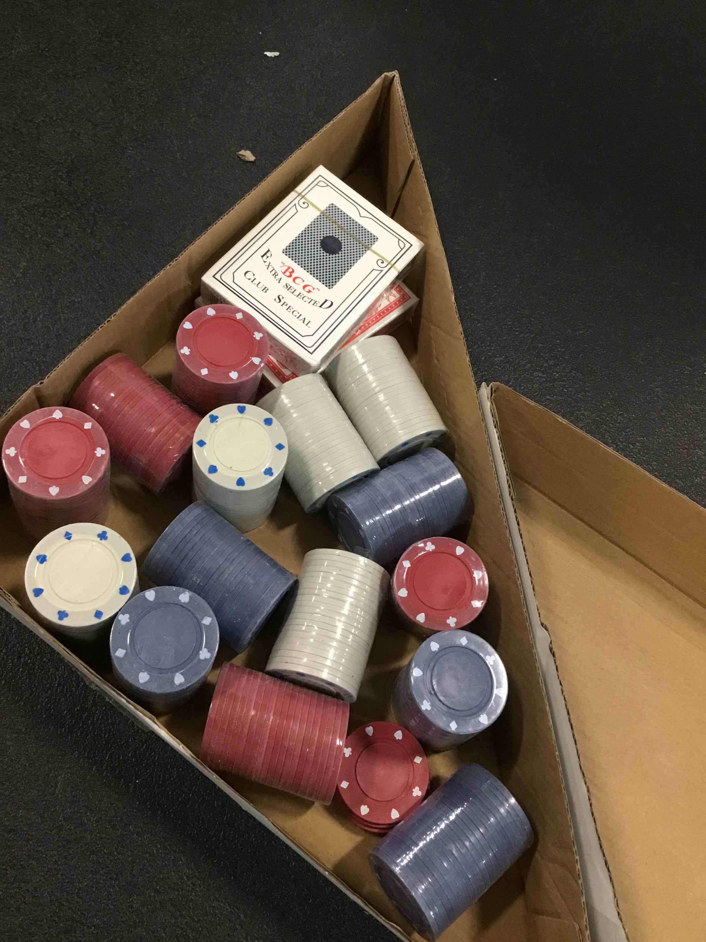 https://s3.amazonaws.com/lotting-images-prod/bidfta/YEL6761306_1722965721770.jpeg