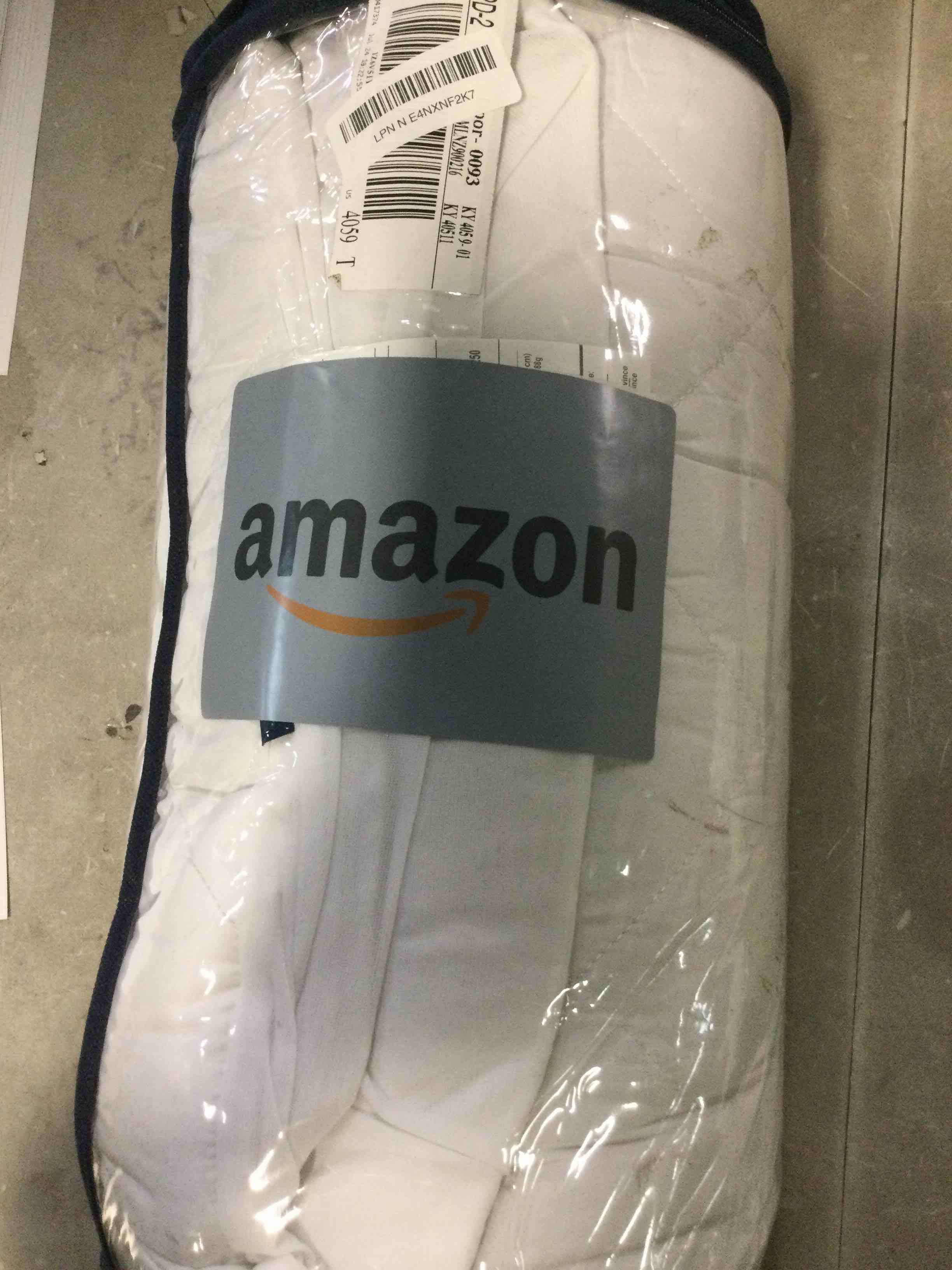 https://s3.amazonaws.com/lotting-images-prod/bidfta/YEL6762473_1722958673094.jpeg