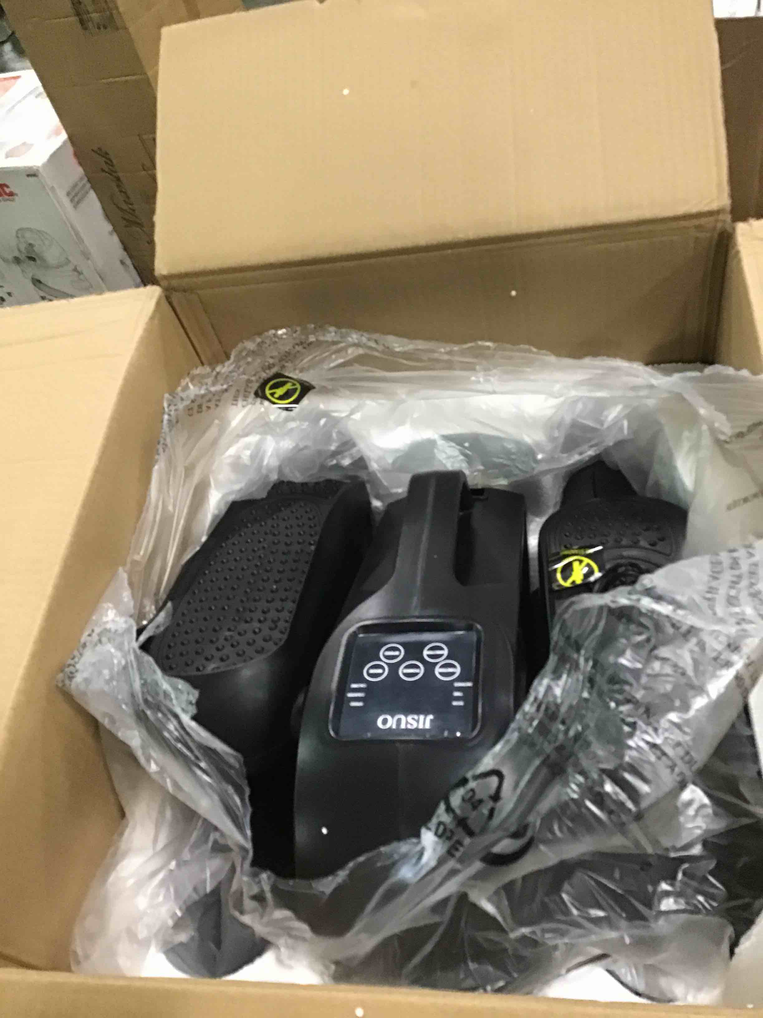 https://s3.amazonaws.com/lotting-images-prod/bidfta/YEL6763348_1723728410959.jpeg