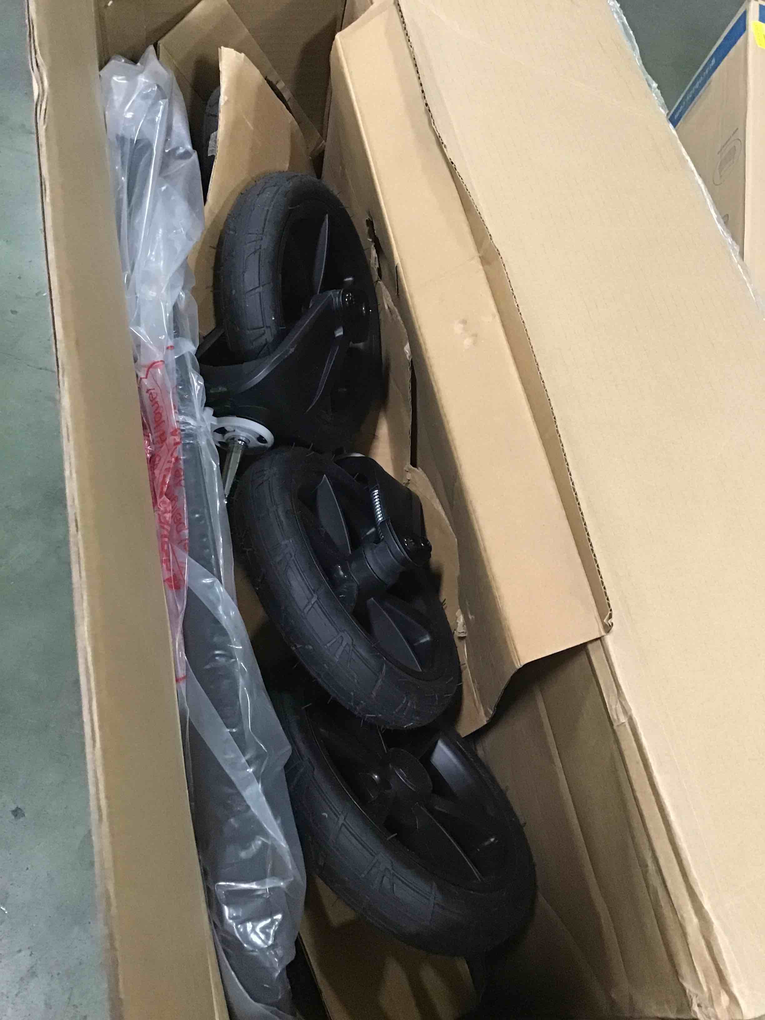 https://s3.amazonaws.com/lotting-images-prod/bidfta/YEL6763355_1723730159309.jpeg