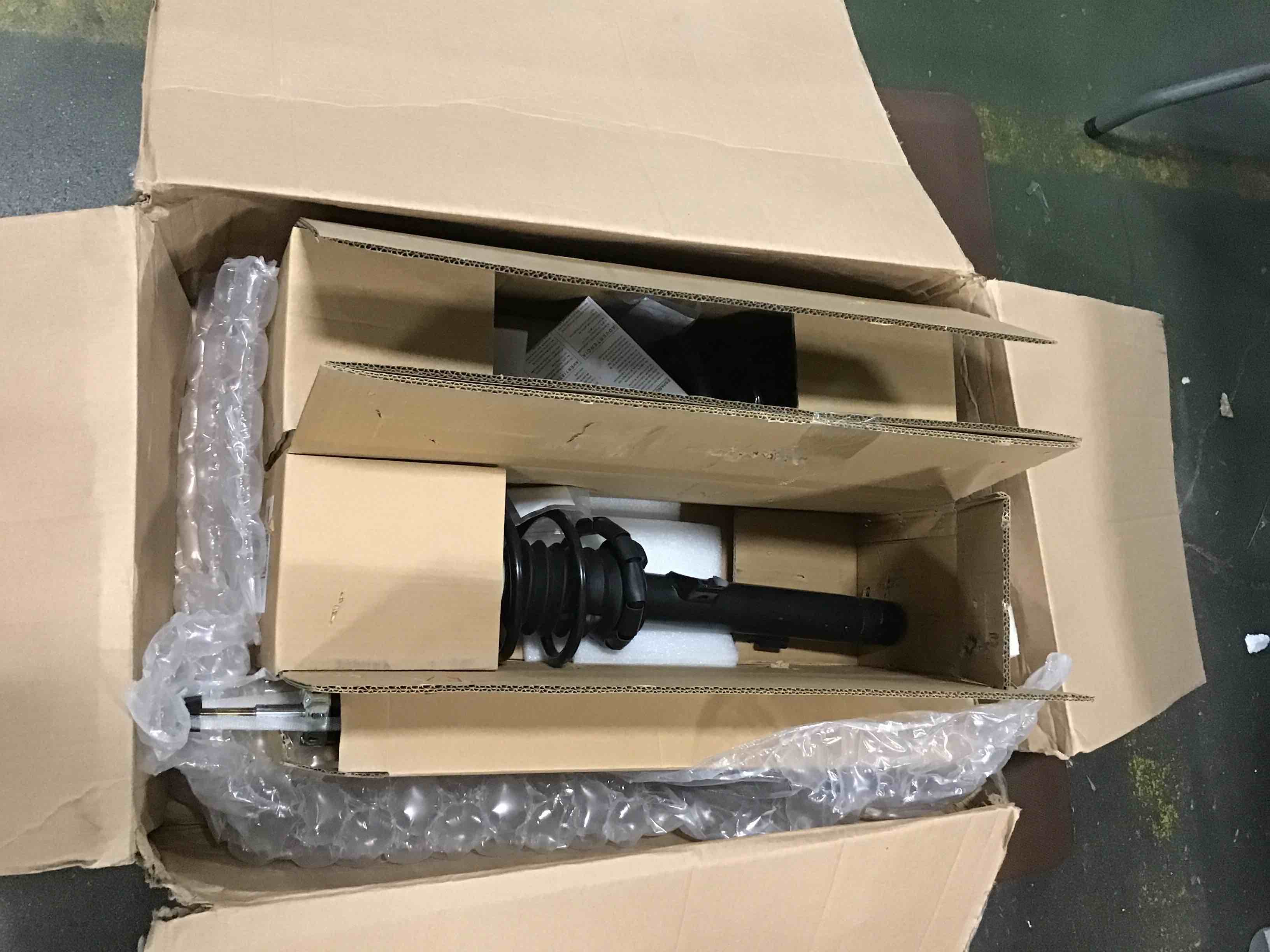 https://s3.amazonaws.com/lotting-images-prod/bidfta/YEL6765939_1722917236011.jpeg